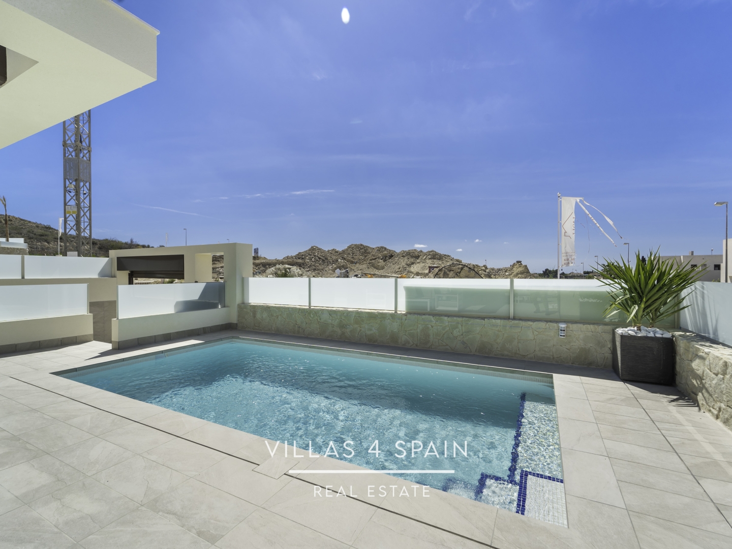 Resale - 3 Bedroom Bungalow with Private Pool and Roof Terrace - azahar model - c.costa brava - Alicante Resale - 3 Bedroom Bungalow with Private Pool and Roof Terrace - azahar model - c.costa brava - Alicante