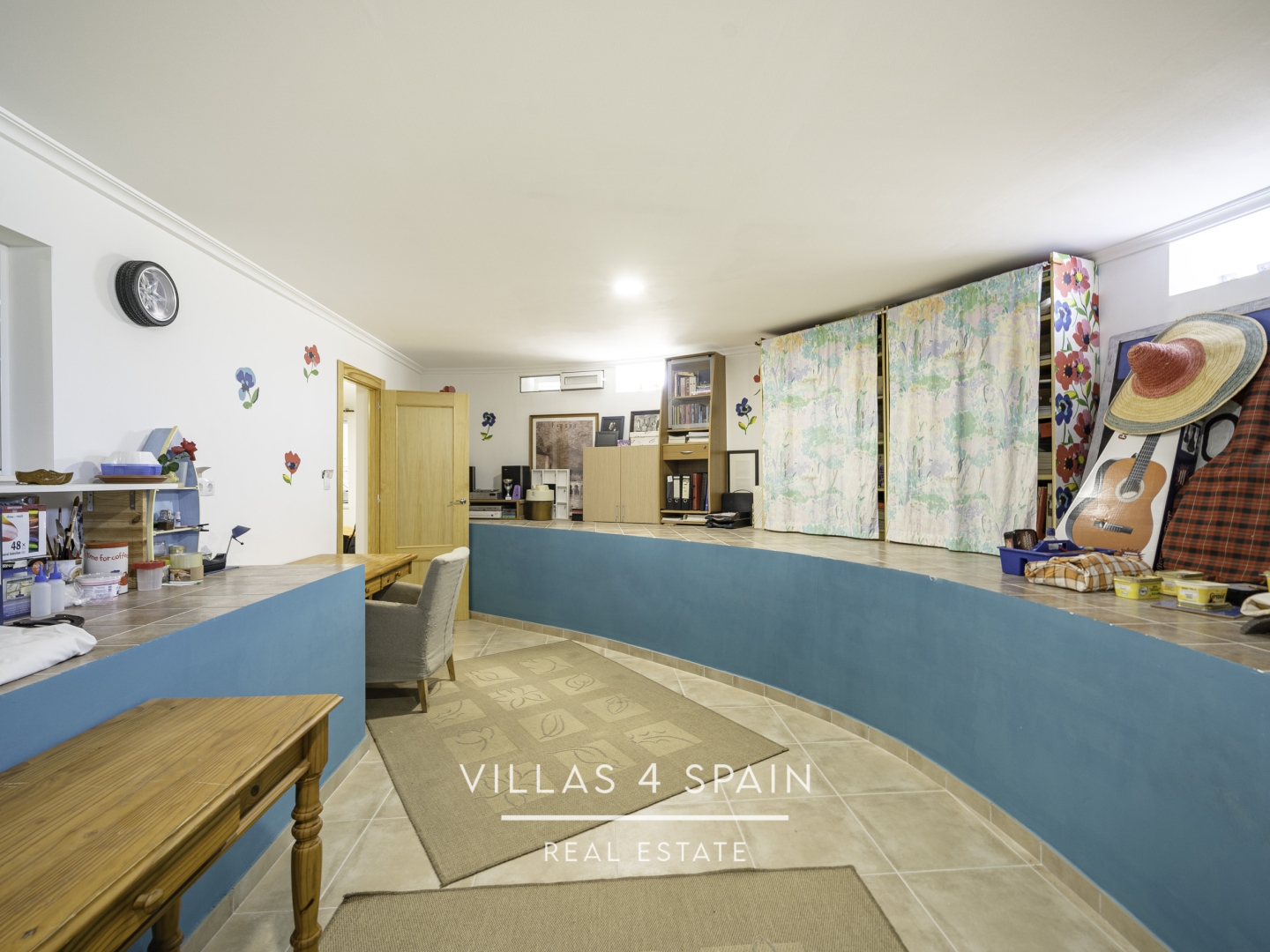 Resale - 5 Bedroom 2 Bathroom Villa In La Romana with Swimming pool and Basement - carrer d ela figuera - Alicante Resale - 5 Bedroom 2 Bathroom Villa In La Romana with Swimming pool and Basement - carrer d ela figuera - Alicante
