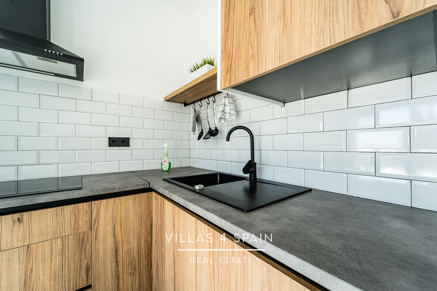 Resale - 2023.Build 2 Bedroom 2 Bathroom Villa with Private Pool and parking - av. de la libertad - Murcia Resale - 2023.Build 2 Bedroom 2 Bathroom Villa with Private Pool and parking - av. de la libertad - Murcia
