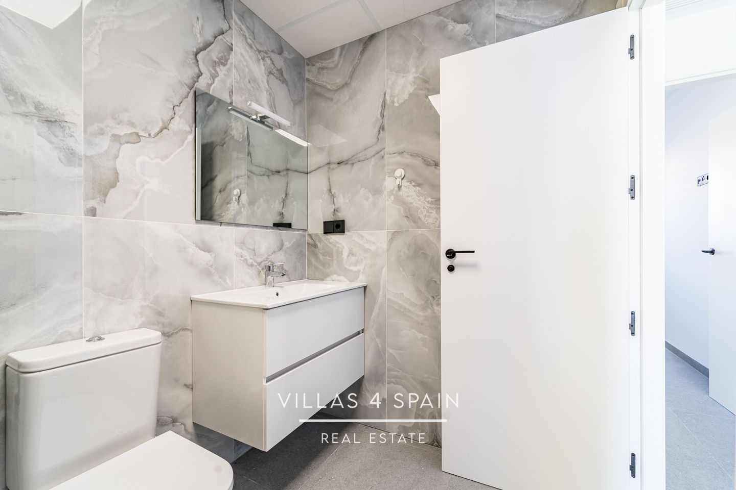 Resale - 2023.Build 2 Bedroom 2 Bathroom Villa with Private Pool and parking - av. de la libertad - Murcia Resale - 2023.Build 2 Bedroom 2 Bathroom Villa with Private Pool and parking - av. de la libertad - Murcia