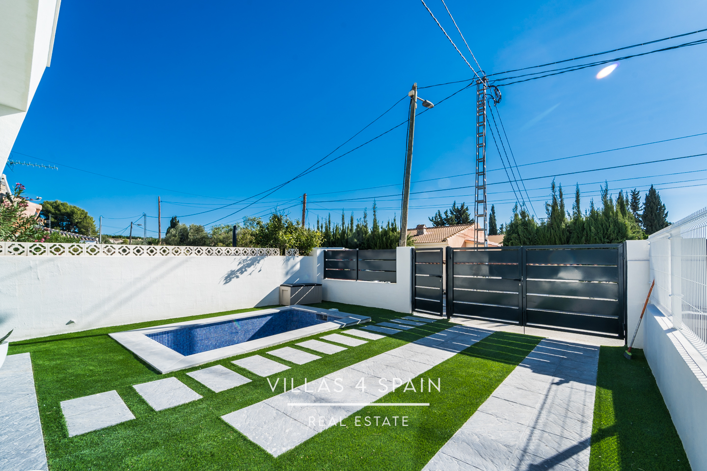Resale - 2023.Build 2 Bedroom 2 Bathroom Villa with Private Pool and parking - av. de la libertad - Murcia Resale - 2023.Build 2 Bedroom 2 Bathroom Villa with Private Pool and parking - av. de la libertad - Murcia