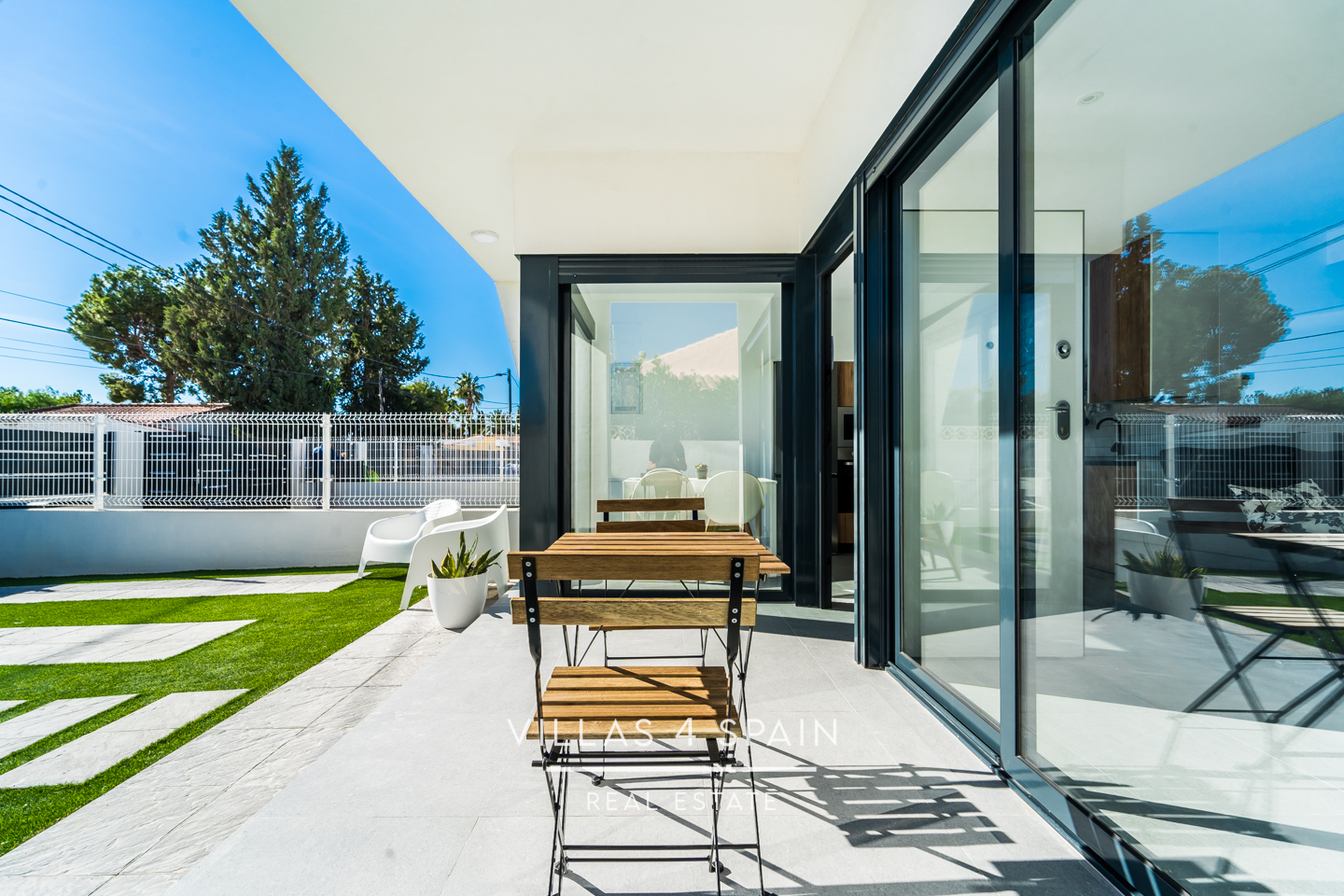 Resale - 2023.Build 2 Bedroom 2 Bathroom Villa with Private Pool and parking - av. de la libertad - Murcia Resale - 2023.Build 2 Bedroom 2 Bathroom Villa with Private Pool and parking - av. de la libertad - Murcia