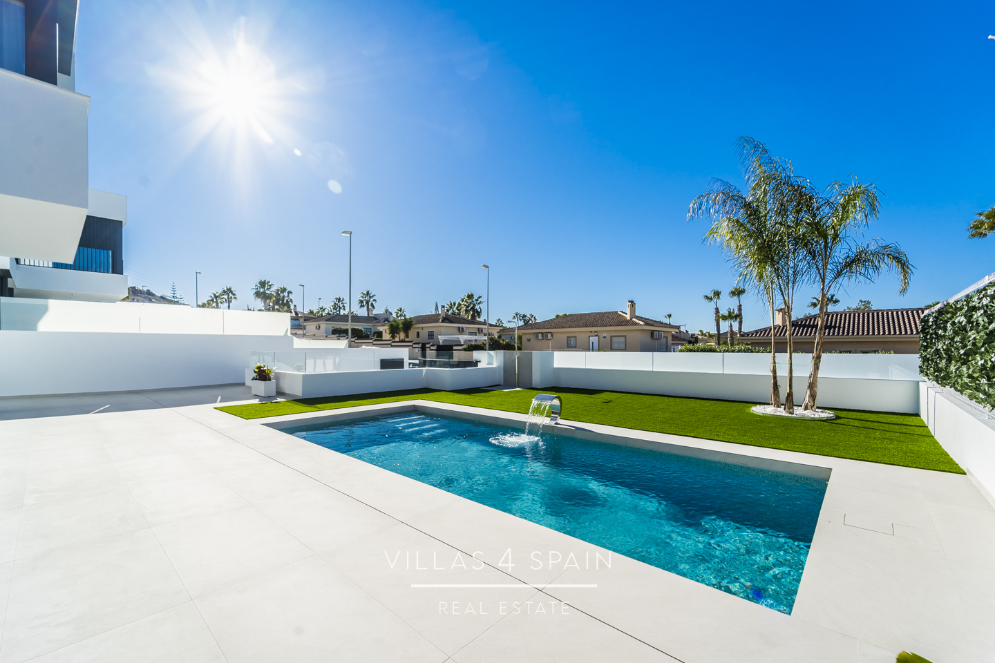 New Build - 3 Bedroom 3 Bathroom New build villa with private pool and parking - calle onix - Alicante New Build - 3 Bedroom 3 Bathroom New build villa with private pool and parking - calle onix - Alicante