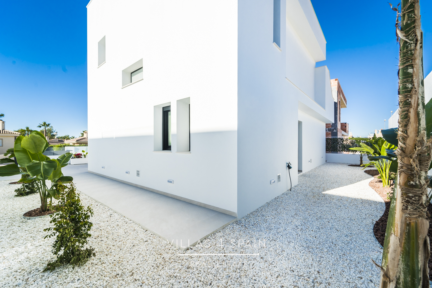 New Build - 3 Bedroom 3 Bathroom New build villa with private pool and parking - calle onix - Alicante New Build - 3 Bedroom 3 Bathroom New build villa with private pool and parking - calle onix - Alicante
