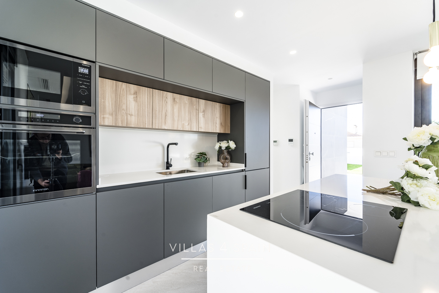 New Build - 3 Bedroom 3 Bathroom New build villa with private pool and parking - calle onix - Alicante New Build - 3 Bedroom 3 Bathroom New build villa with private pool and parking - calle onix - Alicante