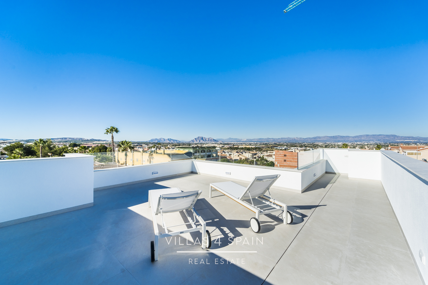 New Build - 3 Bedroom 3 Bathroom New build villa with private pool and parking - calle onix - Alicante New Build - 3 Bedroom 3 Bathroom New build villa with private pool and parking - calle onix - Alicante