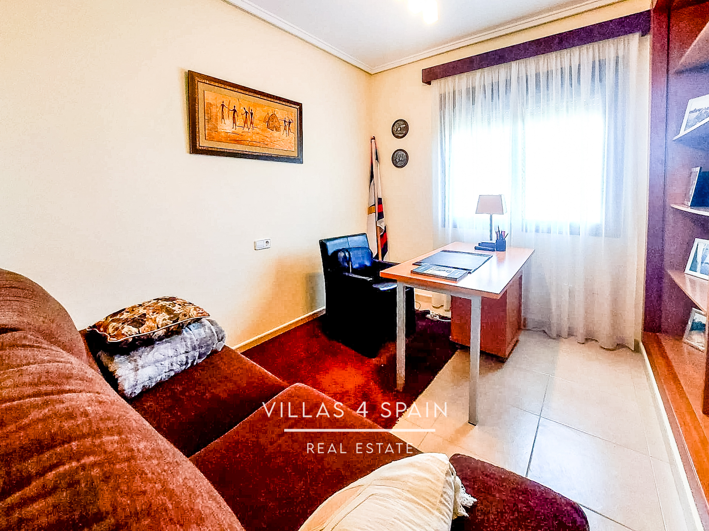 Resale - 5 Bedroom 4 Bathroom Villa with private pool and Guest house, large plot - calle gaudi - Alicante Resale - 5 Bedroom 4 Bathroom Villa with private pool and Guest house, large plot - calle gaudi - Alicante