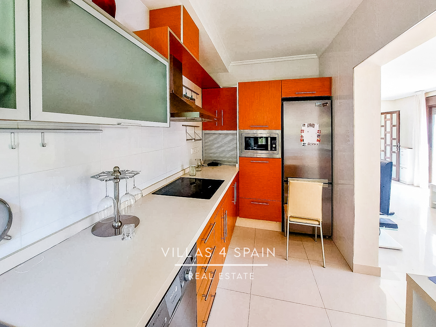 Resale - 5 Bedroom 4 Bathroom Villa with private pool and Guest house, large plot - calle gaudi - Alicante Resale - 5 Bedroom 4 Bathroom Villa with private pool and Guest house, large plot - calle gaudi - Alicante