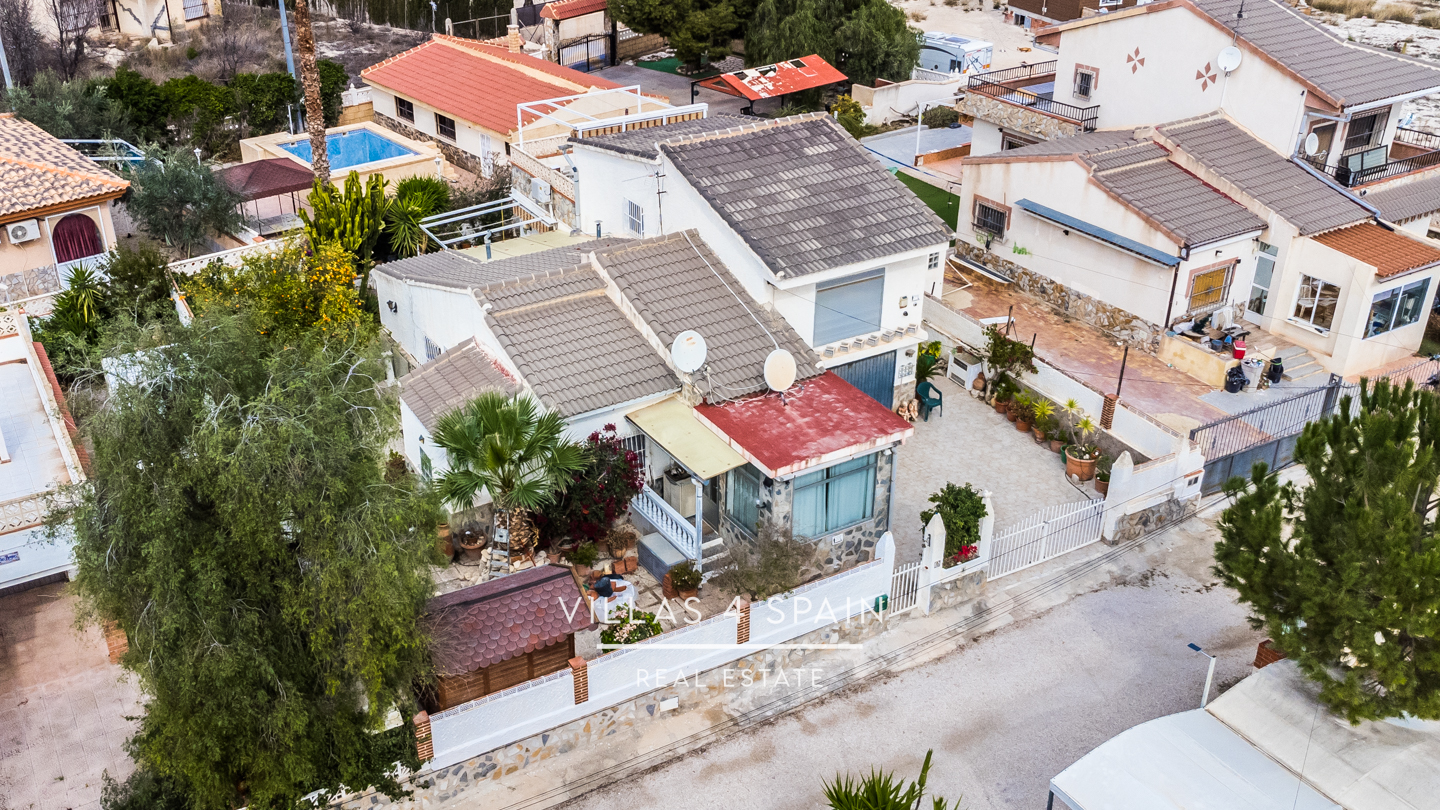 Resale - 4 Bedroom 3 bathroom villa with 2 guest apartments in los baños de fortuna - calle baños - Murcia Resale - 4 Bedroom 3 bathroom villa with 2 guest apartments in los baños de fortuna - calle baños - Murcia