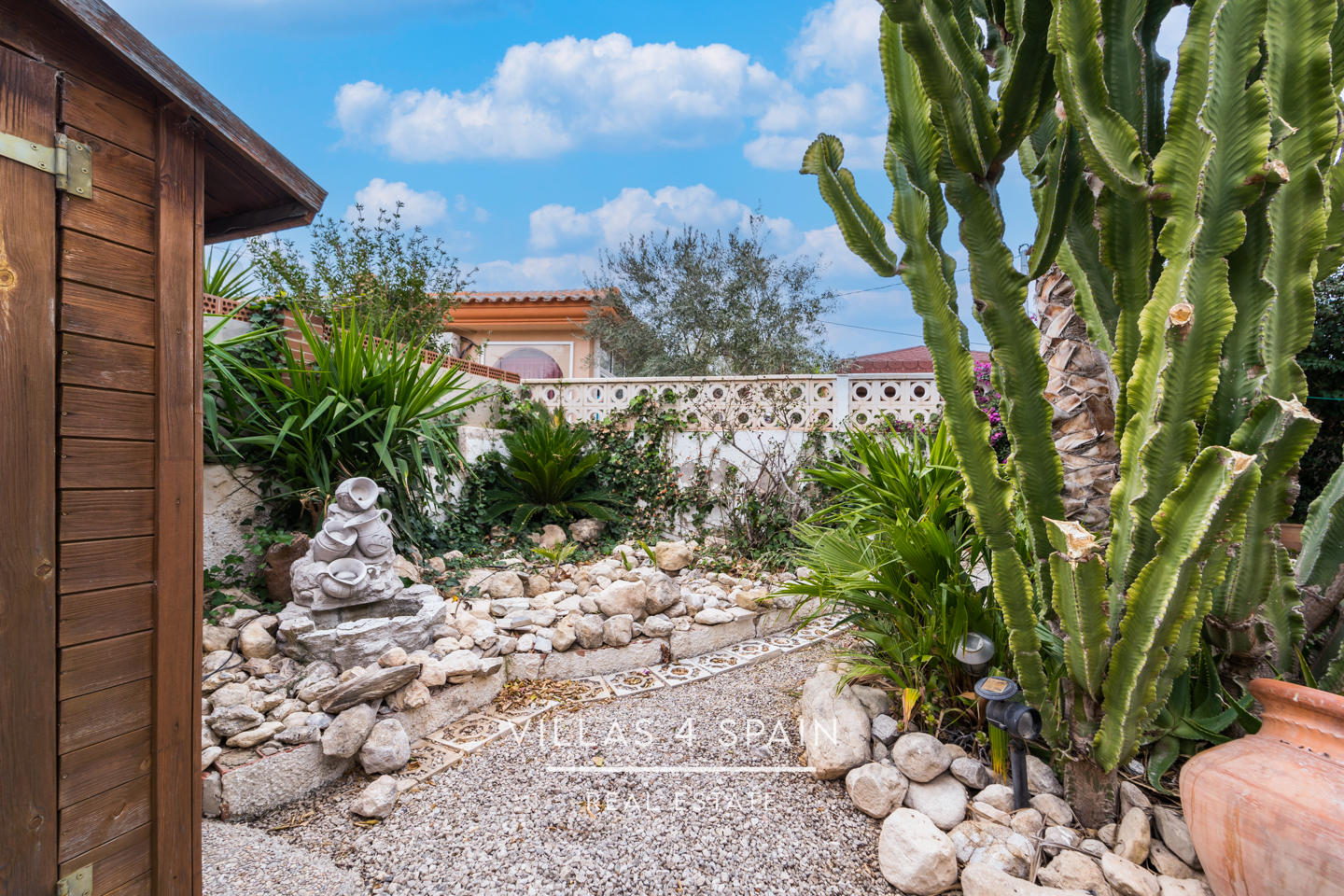 Resale - 4 Bedroom 3 bathroom villa with 2 guest apartments in los baños de fortuna - calle baños - Murcia Resale - 4 Bedroom 3 bathroom villa with 2 guest apartments in los baños de fortuna - calle baños - Murcia