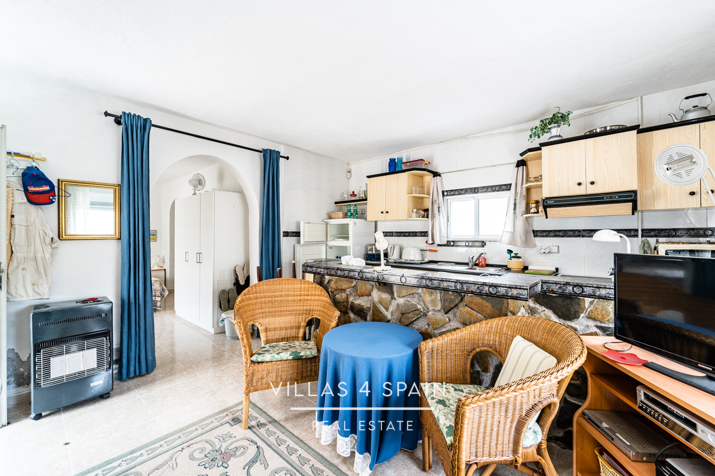 Resale - 4 Bedroom 3 bathroom villa with 2 guest apartments in los baños de fortuna - calle baños - Murcia Resale - 4 Bedroom 3 bathroom villa with 2 guest apartments in los baños de fortuna - calle baños - Murcia