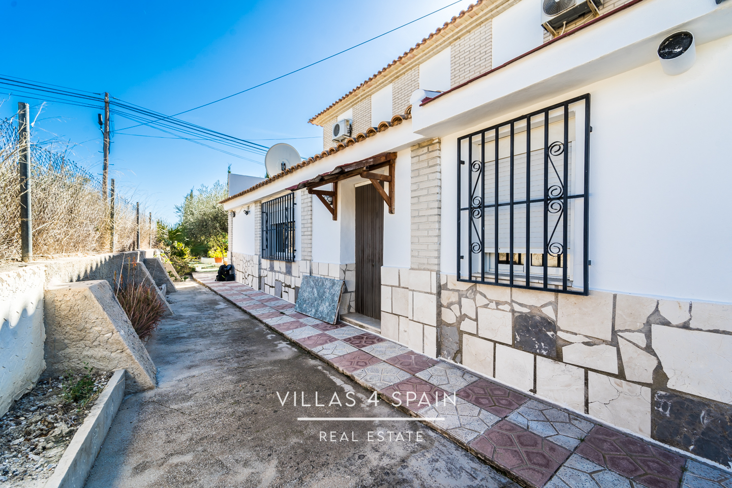 Resale - 5 bedroom 4 bathroom villa with guest apartment in fortuna murcia - calle Baños - Murcia Resale - 5 bedroom 4 bathroom villa with guest apartment in fortuna murcia - calle Baños - Murcia