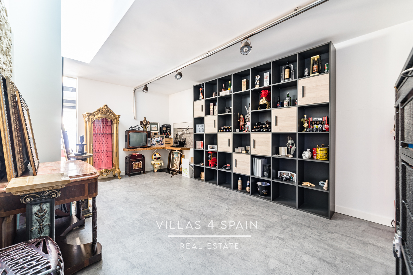 Resale - 3 Bedroom 2 Bathroom Villa with private parking and community pool - calle mercurio - Murcia Resale - 3 Bedroom 2 Bathroom Villa with private parking and community pool - calle mercurio - Murcia