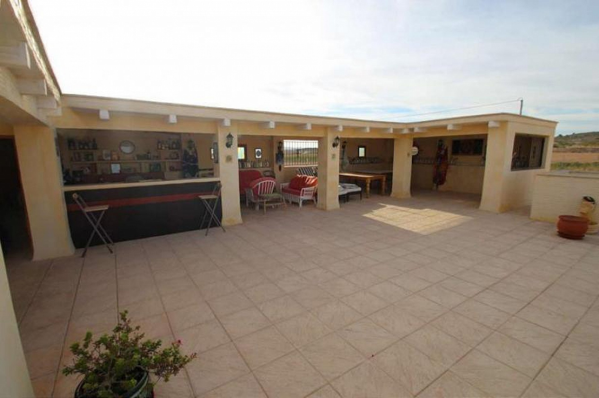 Sold - 5 Bedroom 3 Bathroom Villa in Pinoso - - Alicante Sold - 5 Bedroom 3 Bathroom Villa in Pinoso - - Alicante