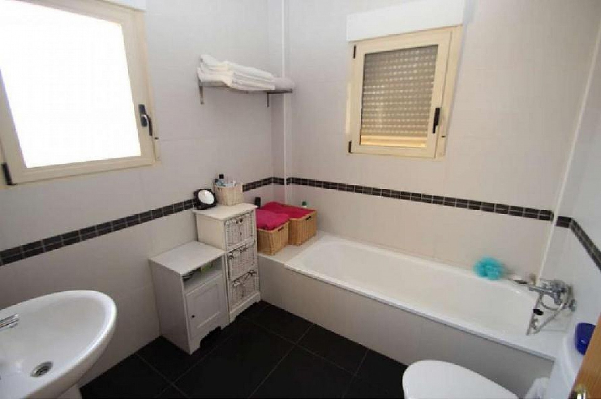 Sold - 5 Bedroom 3 Bathroom Villa in Pinoso - - Alicante Sold - 5 Bedroom 3 Bathroom Villa in Pinoso - - Alicante