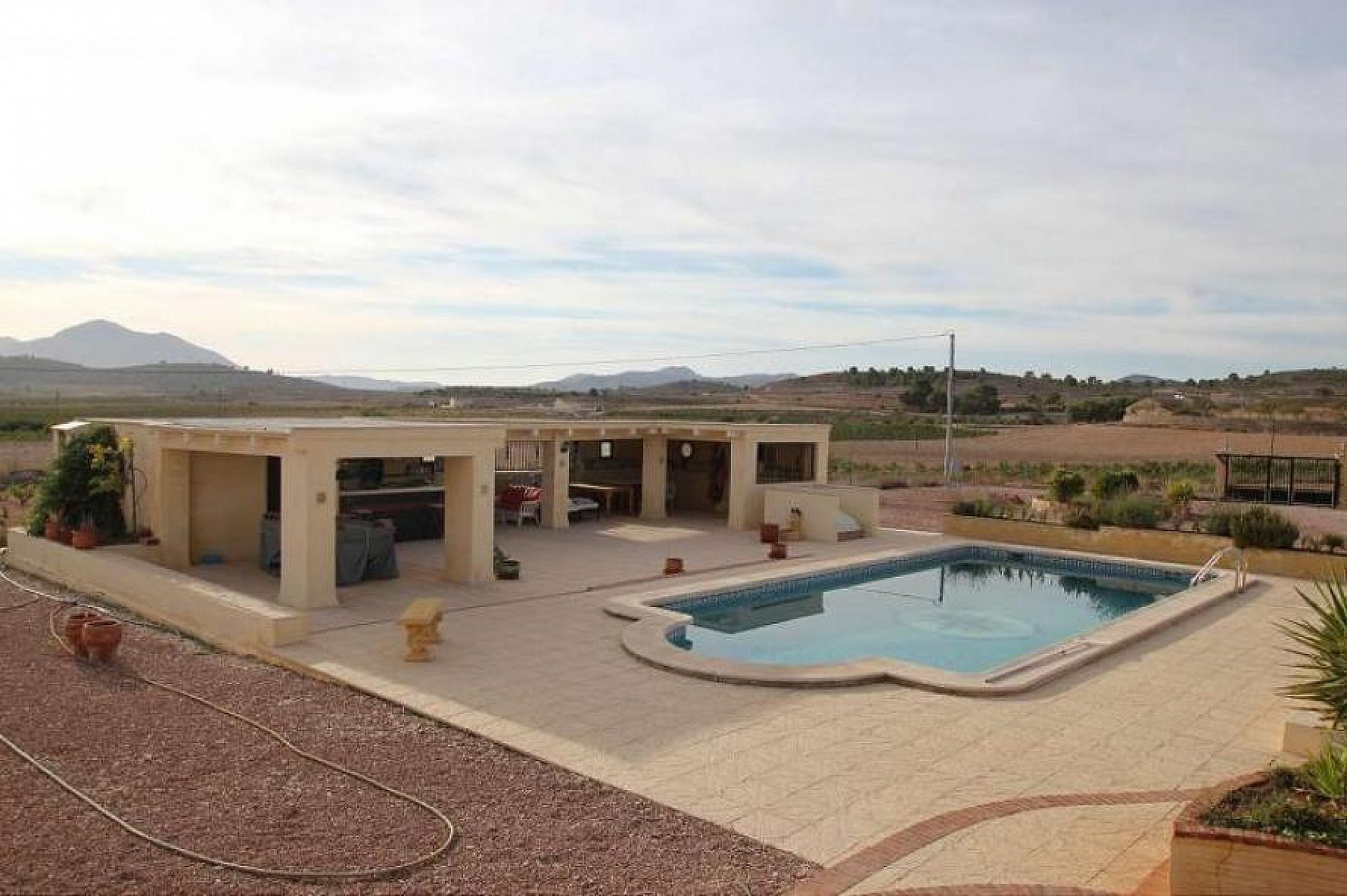 Sold - 5 Bedroom 3 Bathroom Villa in Pinoso - - Alicante Sold - 5 Bedroom 3 Bathroom Villa in Pinoso - - Alicante