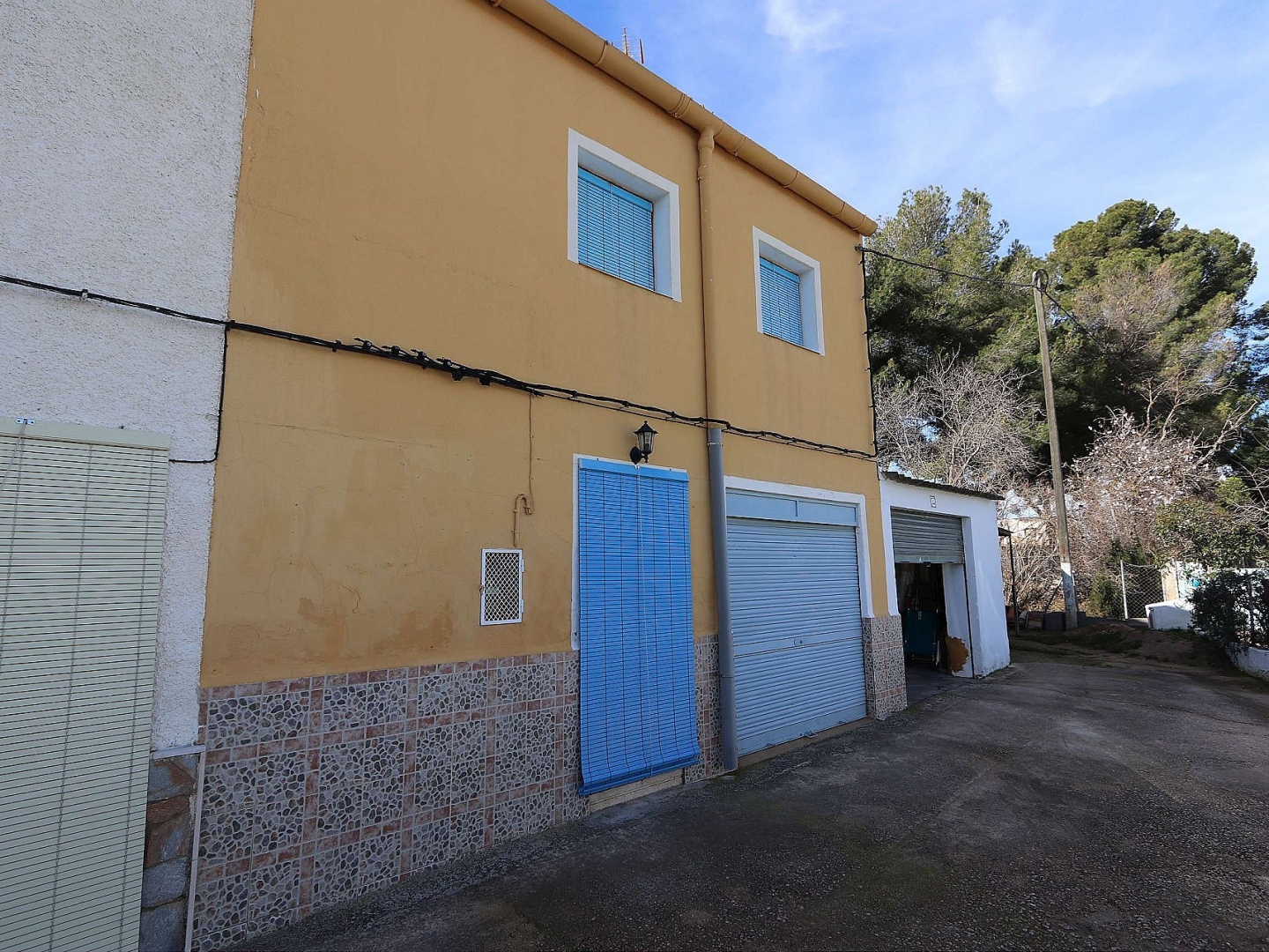 4 Bedroom 1 Bathroom Townhouse in Yecla