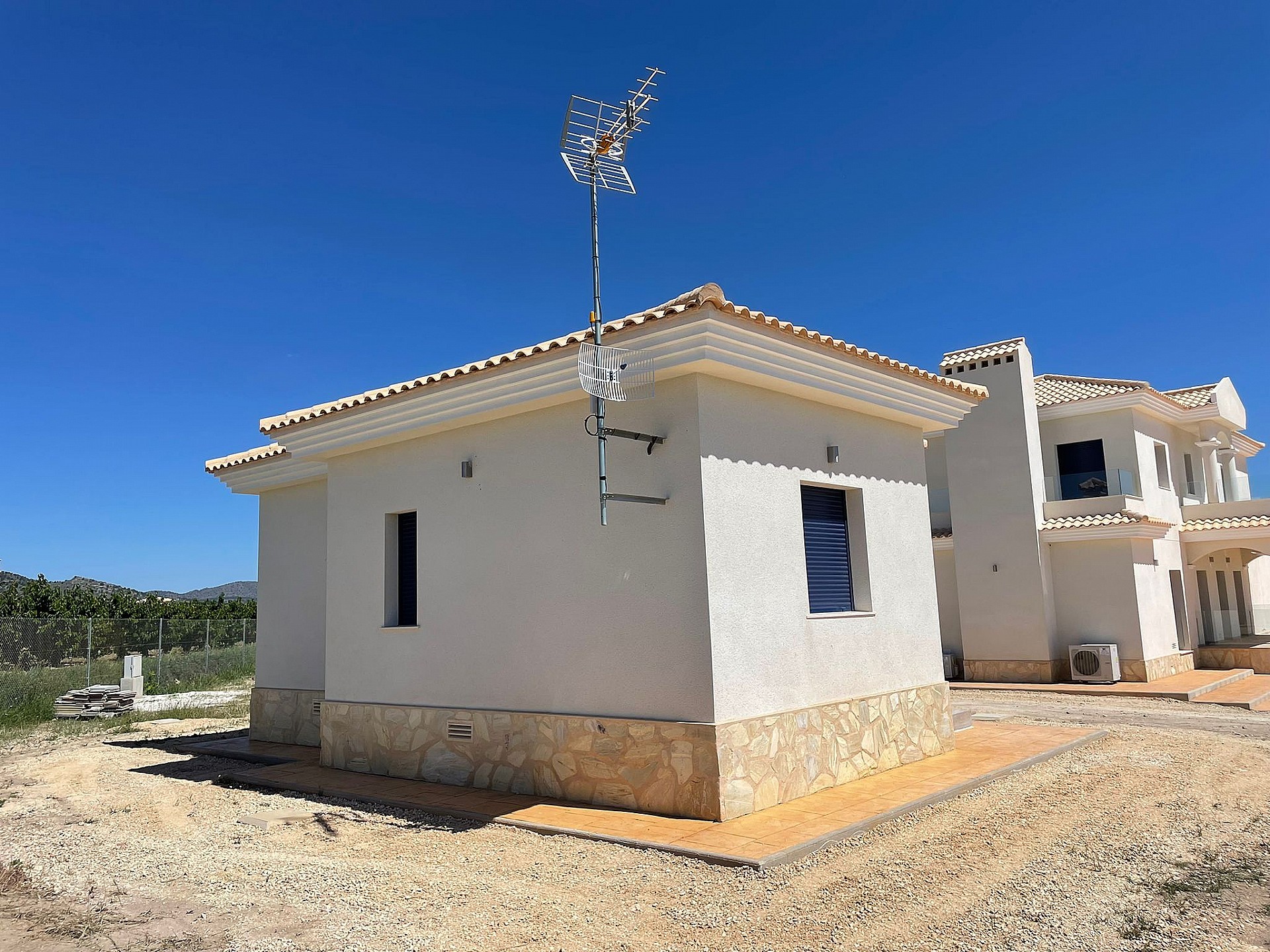 Resale - 4 Bedroom 3 Bathroom Villa in Pinoso - - Alicante Resale - 4 Bedroom 3 Bathroom Villa in Pinoso - - Alicante