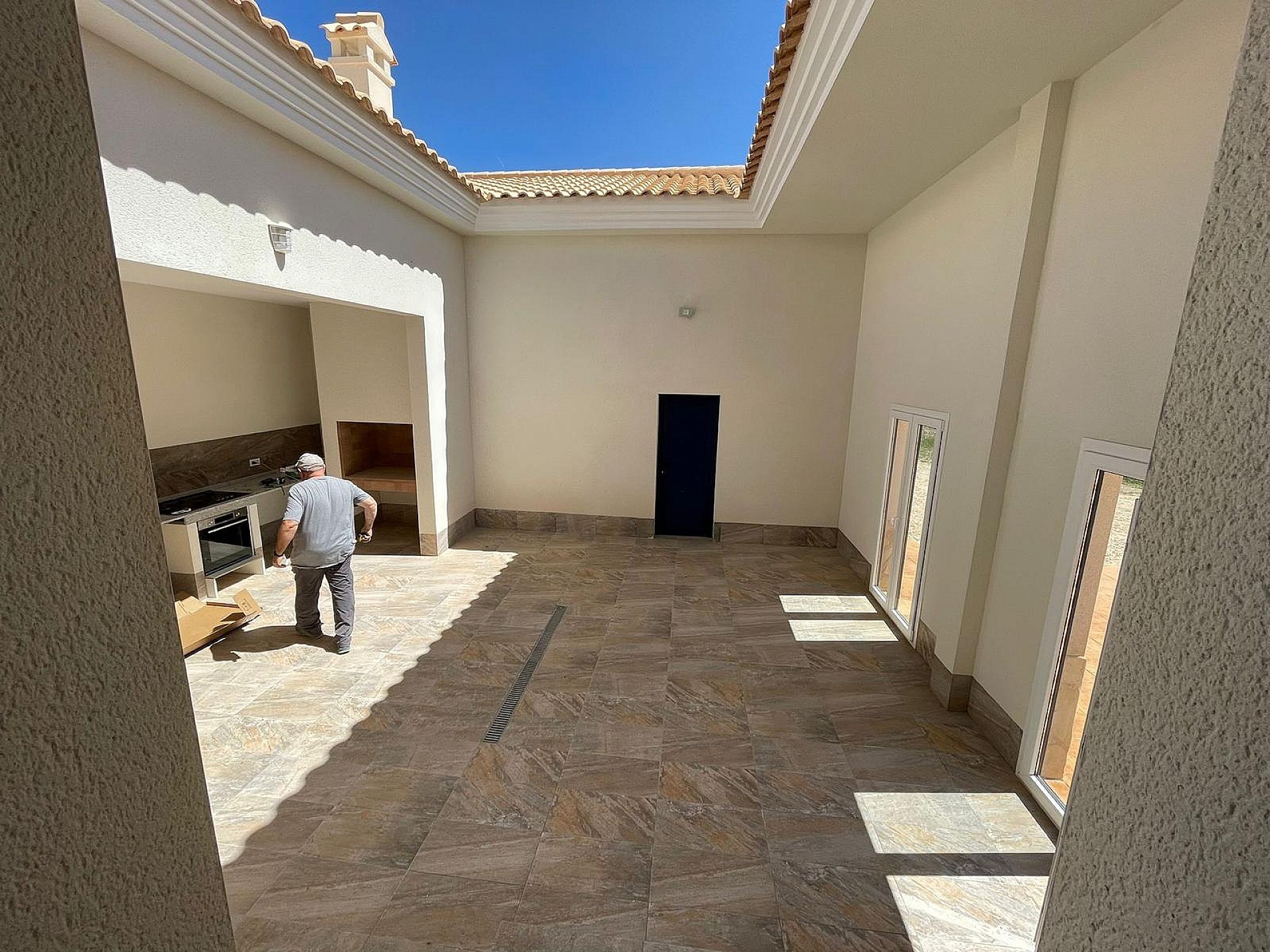 Resale - 4 Bedroom 3 Bathroom Villa in Pinoso - - Alicante Resale - 4 Bedroom 3 Bathroom Villa in Pinoso - - Alicante