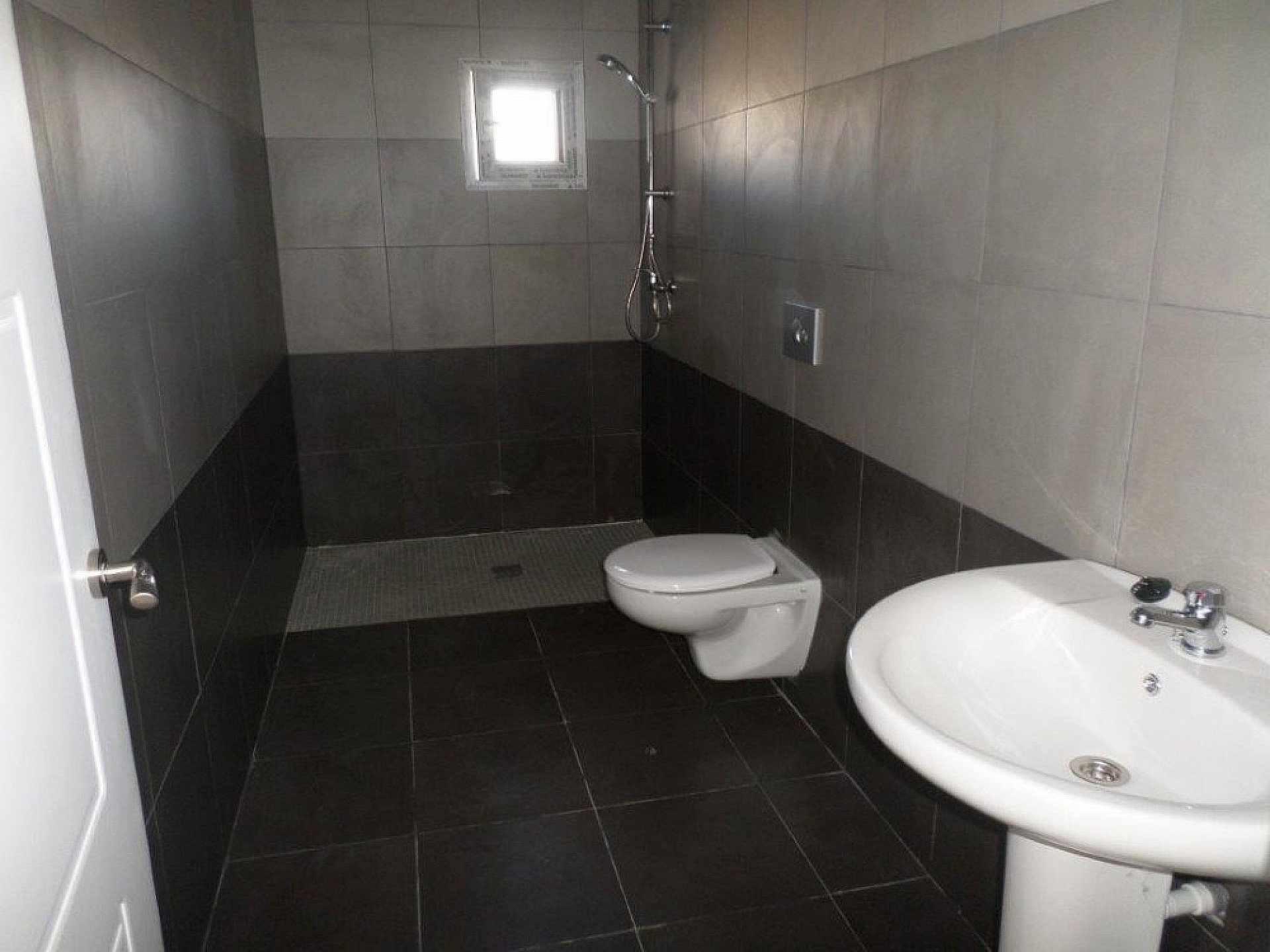 Resale - 5 Bedroom 3 Bathroom Villa in La Romana - - Alicante Resale - 5 Bedroom 3 Bathroom Villa in La Romana - - Alicante