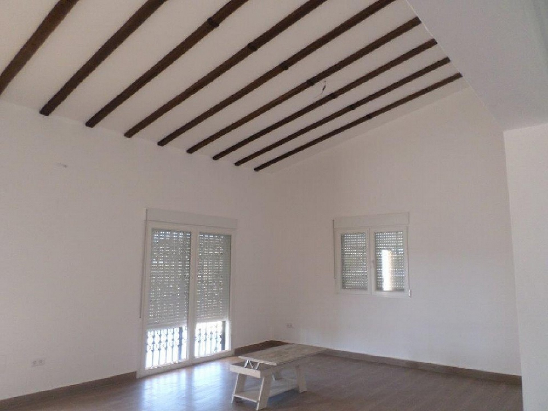 Resale - 5 Bedroom 3 Bathroom Villa in La Romana - - Alicante Resale - 5 Bedroom 3 Bathroom Villa in La Romana - - Alicante