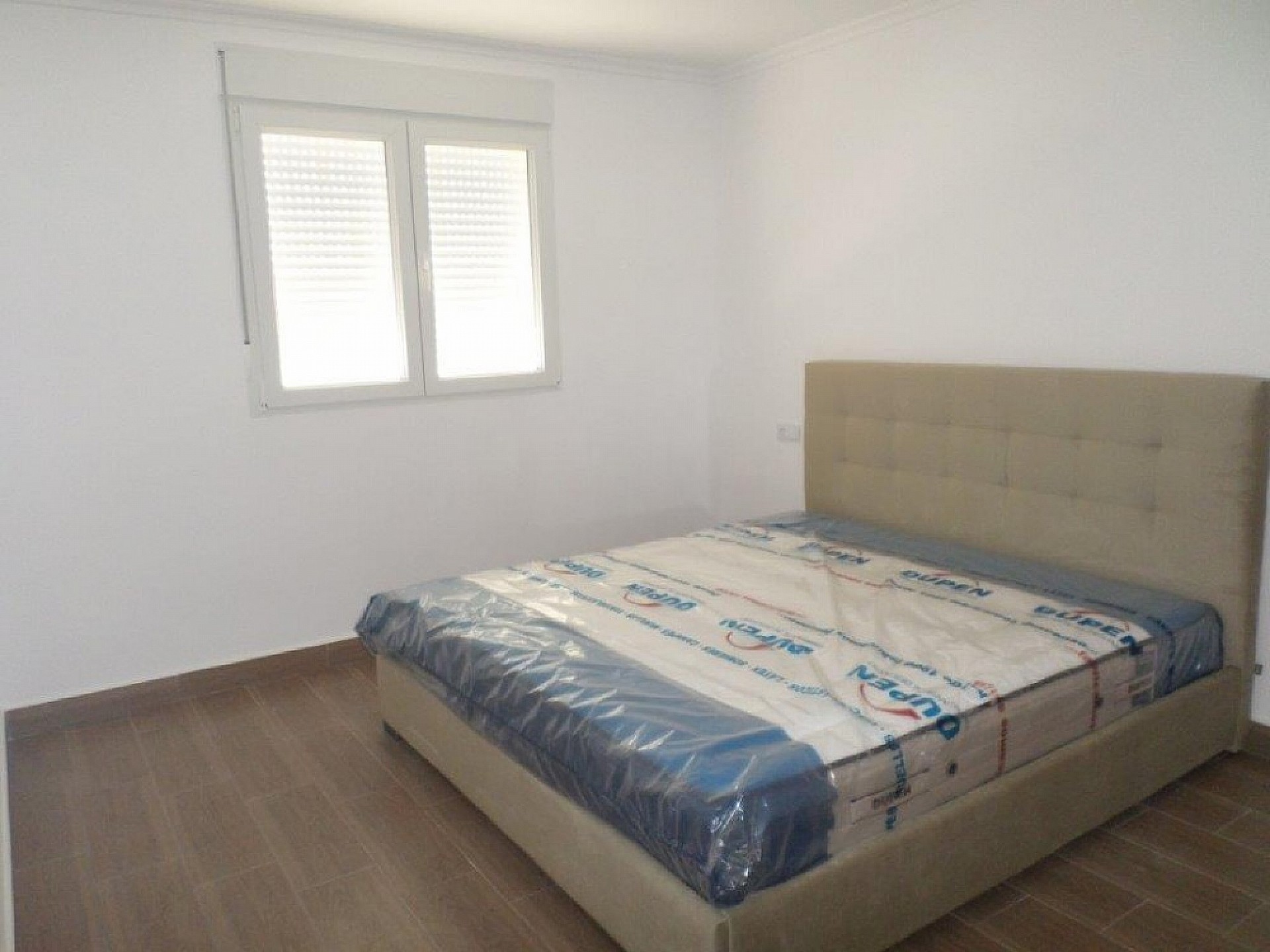 Resale - 5 Bedroom 3 Bathroom Villa in La Romana - - Alicante Resale - 5 Bedroom 3 Bathroom Villa in La Romana - - Alicante