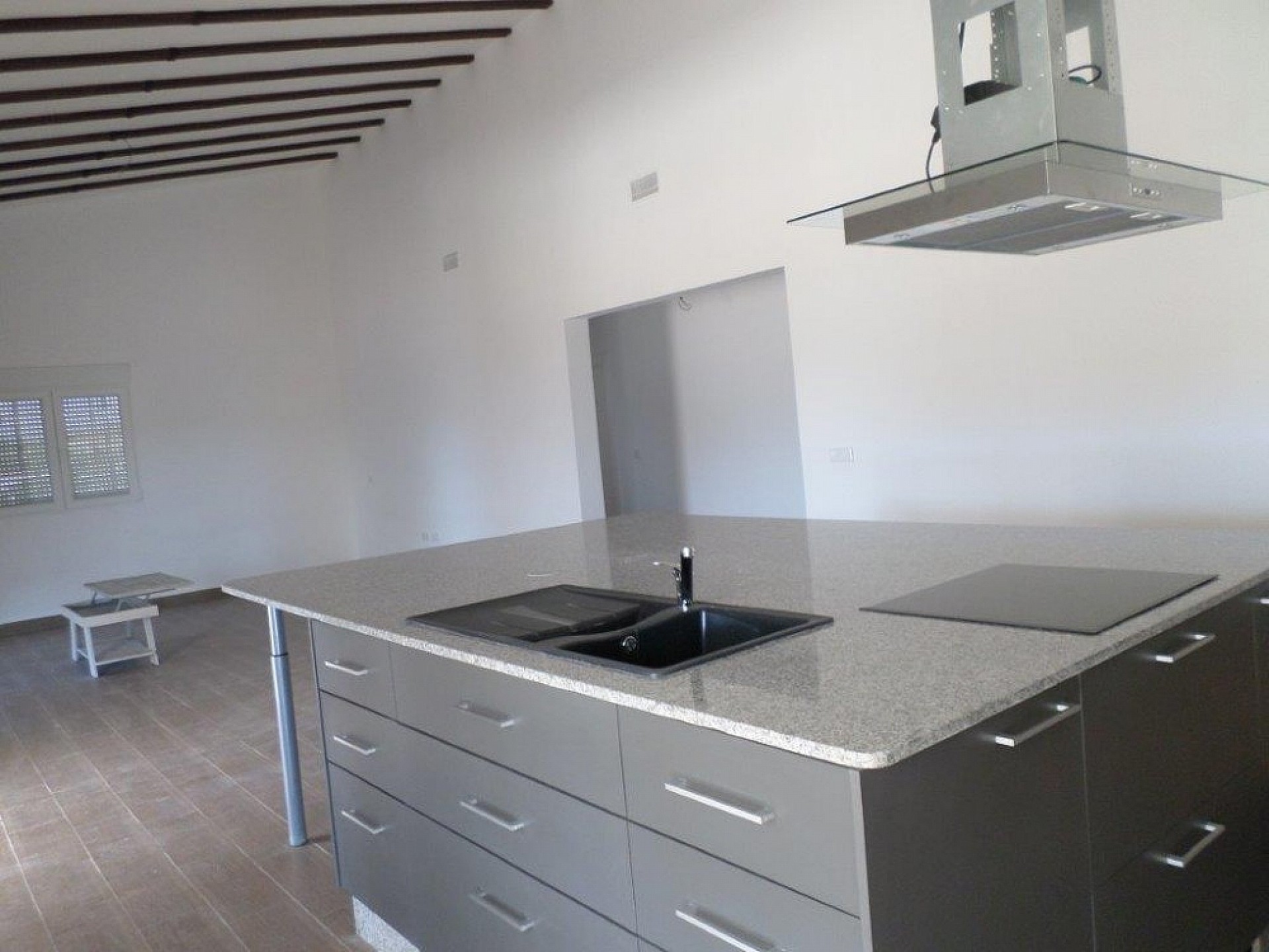 Resale - 5 Bedroom 3 Bathroom Villa in La Romana - - Alicante Resale - 5 Bedroom 3 Bathroom Villa in La Romana - - Alicante
