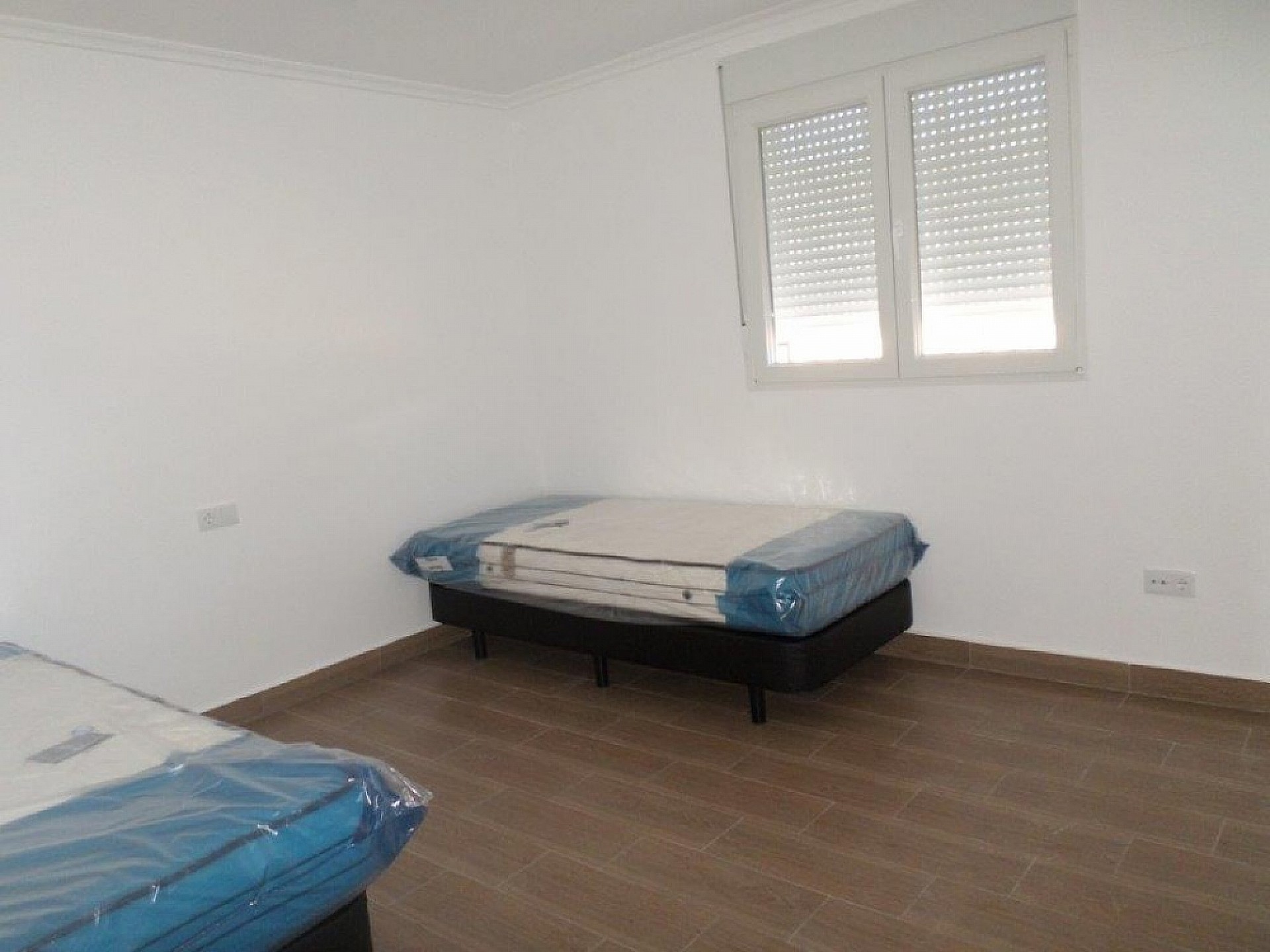 Resale - 5 Bedroom 3 Bathroom Villa in La Romana - - Alicante Resale - 5 Bedroom 3 Bathroom Villa in La Romana - - Alicante