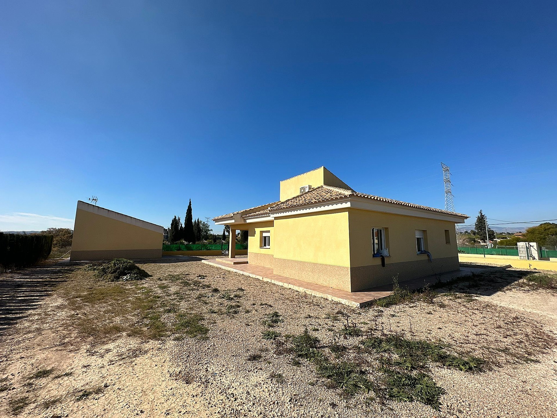 Resale - 3 Bedroom 2 Bathroom Villa in Fortuna - - Murcia Resale - 3 Bedroom 2 Bathroom Villa in Fortuna - - Murcia