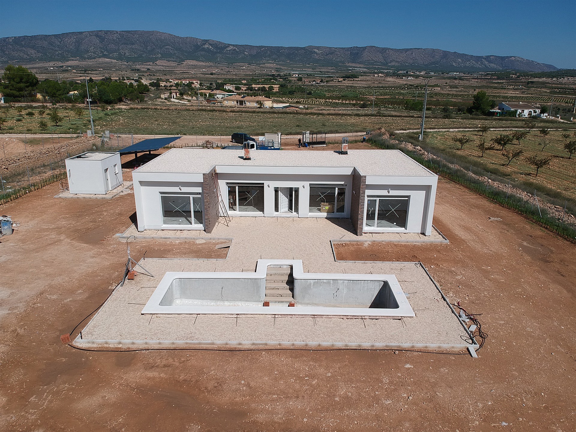 Resale - 3 Bedroom 2 Bathroom Villa in Pinoso - - Alicante Resale - 3 Bedroom 2 Bathroom Villa in Pinoso - - Alicante