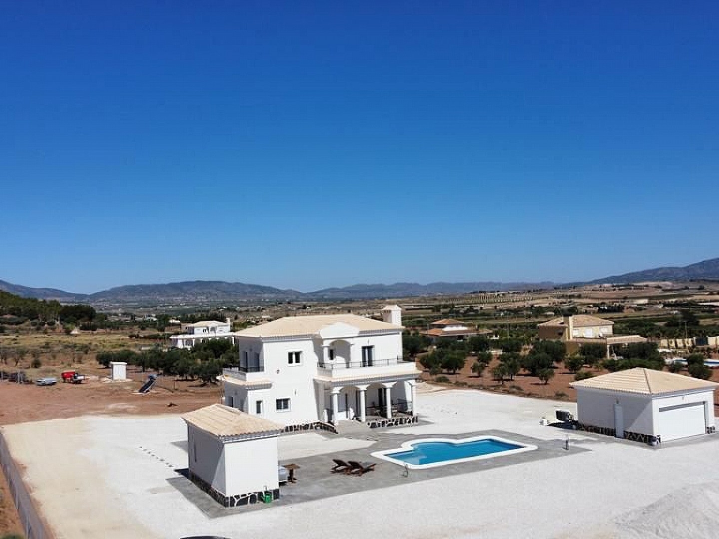 4 Bedroom 3 Bathroom Villa in Pinoso