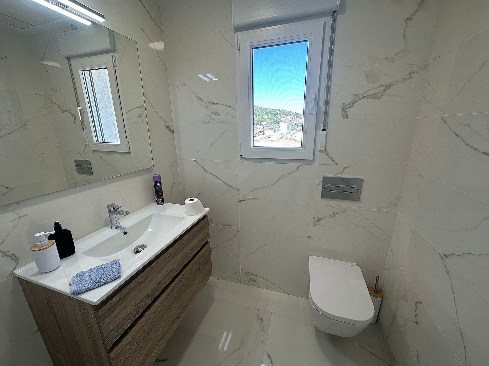 Resale - 4 Bedroom 3 Bathroom Villa in Pinoso - - Alicante Resale - 4 Bedroom 3 Bathroom Villa in Pinoso - - Alicante