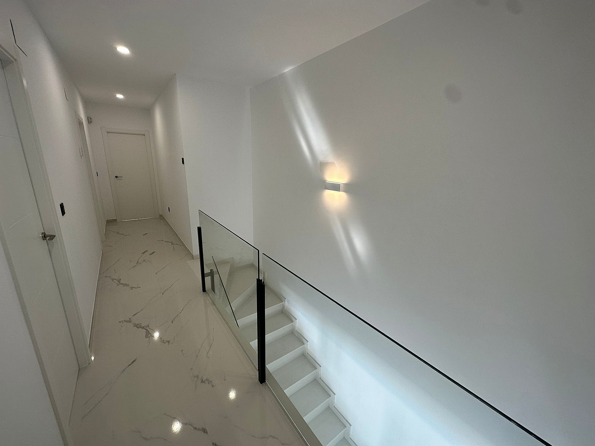Resale - 4 Bedroom 3 Bathroom Villa in Pinoso - - Alicante Resale - 4 Bedroom 3 Bathroom Villa in Pinoso - - Alicante