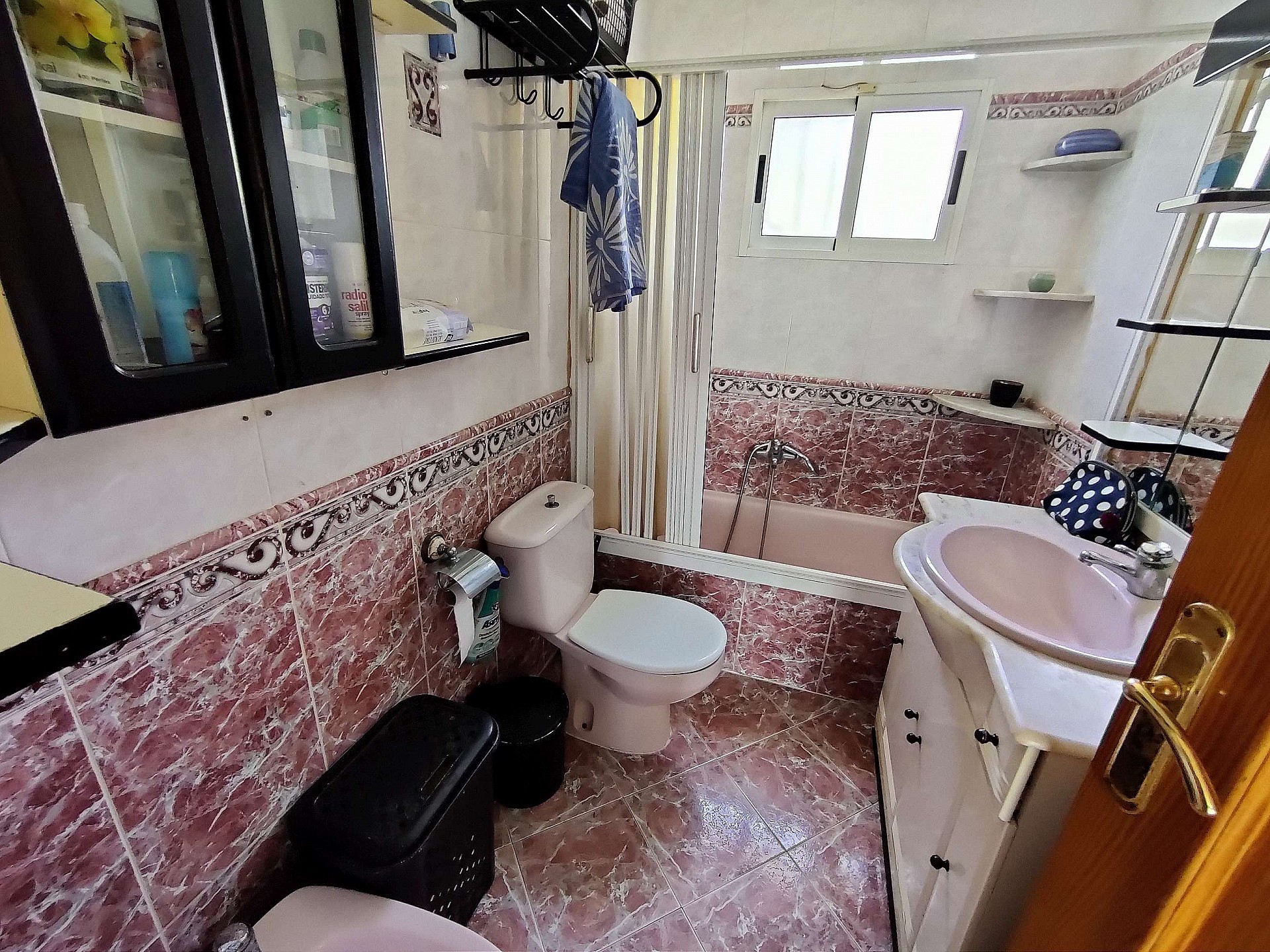 Resale - 3 Bedroom 2 Bathroom Country house in Crevillente - - Alicante Resale - 3 Bedroom 2 Bathroom Country house in Crevillente - - Alicante
