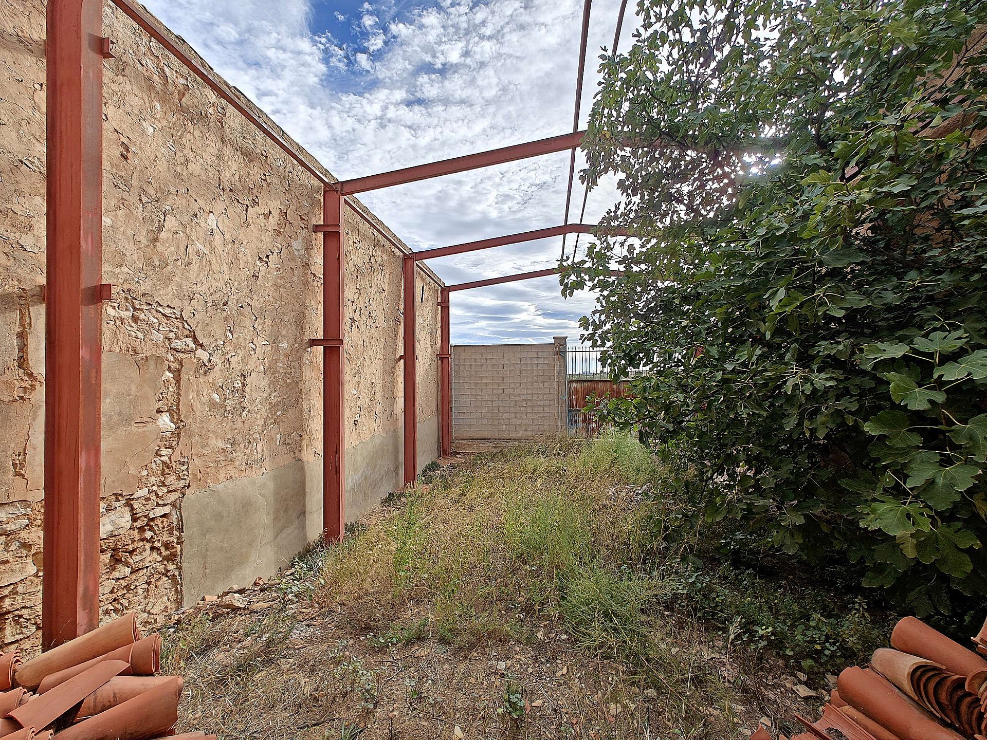Resale - 6 Bedroom Country house in Pinoso - - Alicante Resale - 6 Bedroom Country house in Pinoso - - Alicante