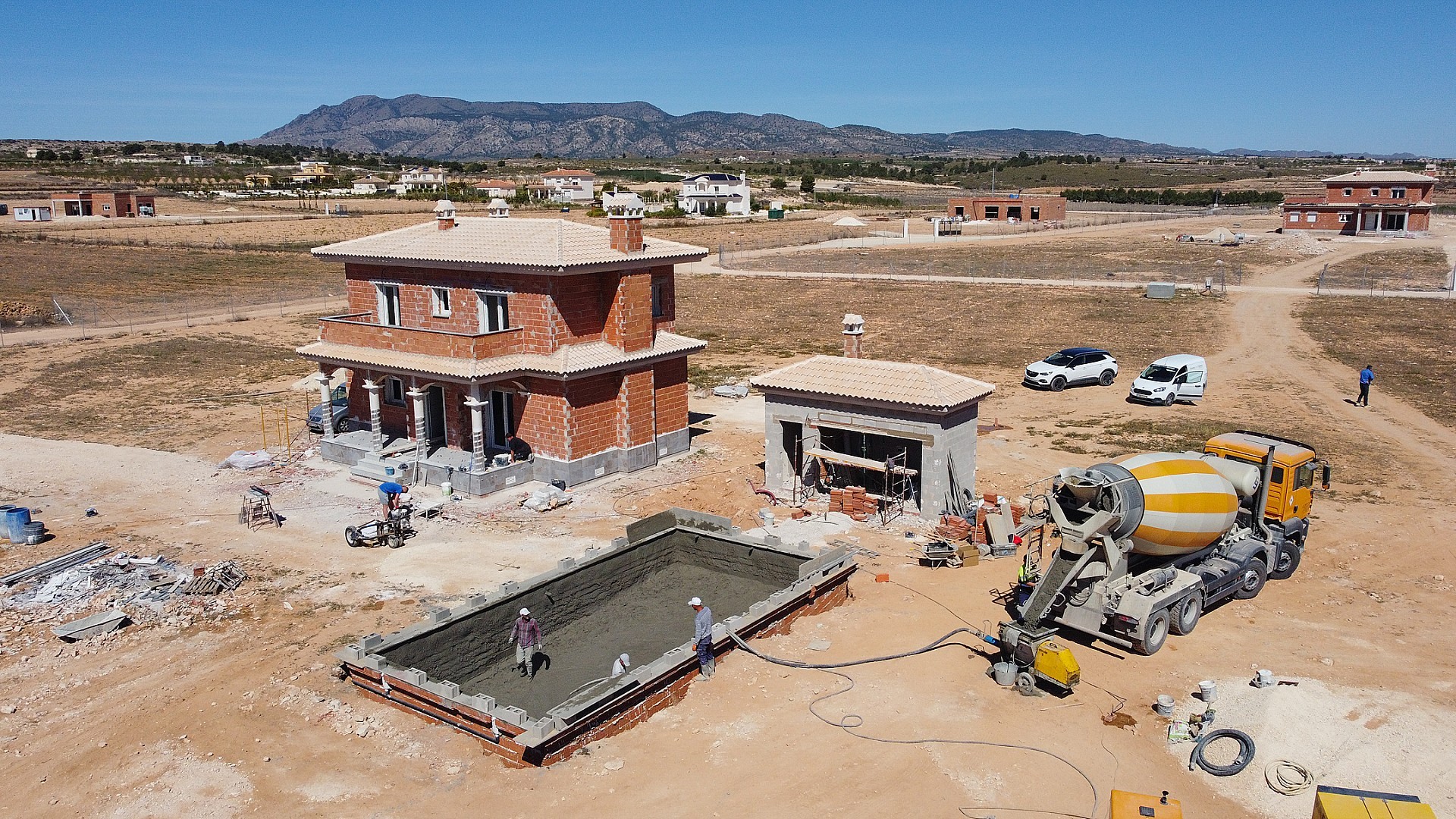 Resale - 3 Bedroom 3 Bathroom Villa in Pinoso - - Alicante Resale - 3 Bedroom 3 Bathroom Villa in Pinoso - - Alicante