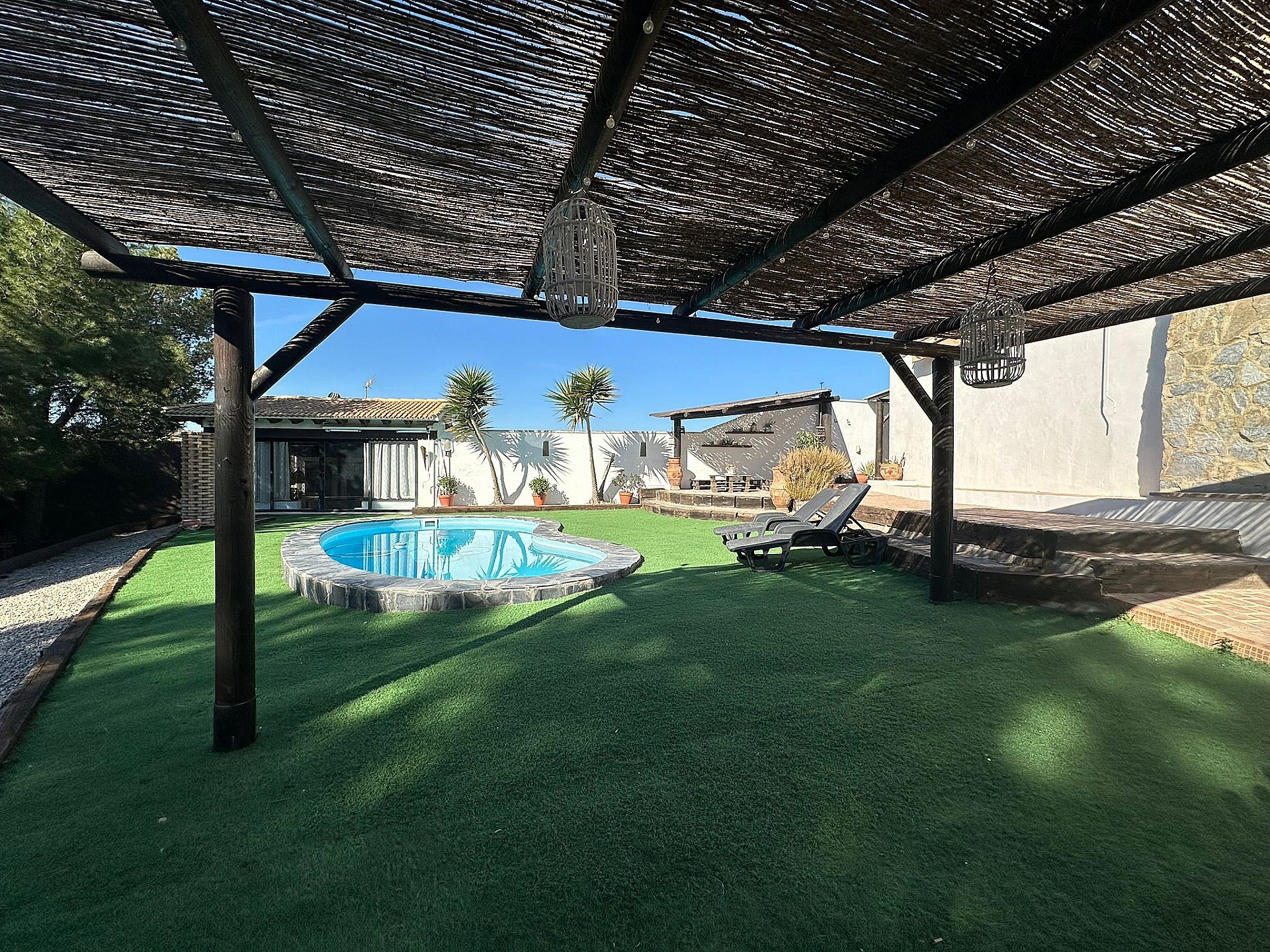 Resale - 3 Bedroom 2 Bathroom Villa in Monovar - - Alicante Resale - 3 Bedroom 2 Bathroom Villa in Monovar - - Alicante
