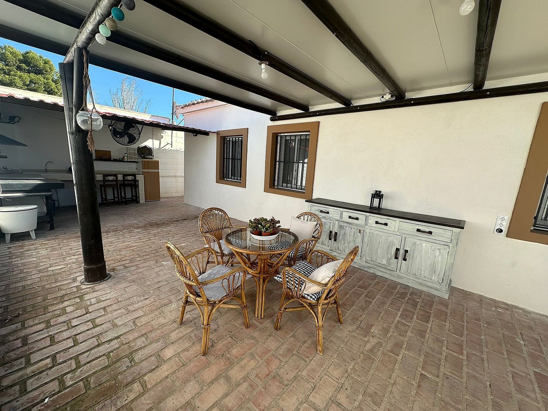 Resale - 3 Bedroom 2 Bathroom Villa in Monovar - - Alicante Resale - 3 Bedroom 2 Bathroom Villa in Monovar - - Alicante