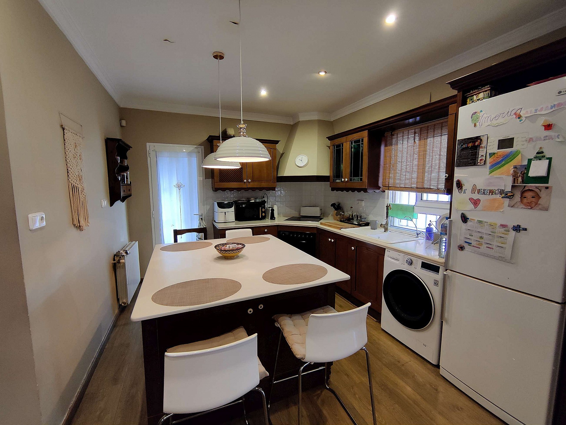 Resale - 3 Bedroom 2 Bathroom Villa in Monovar - - Alicante Resale - 3 Bedroom 2 Bathroom Villa in Monovar - - Alicante