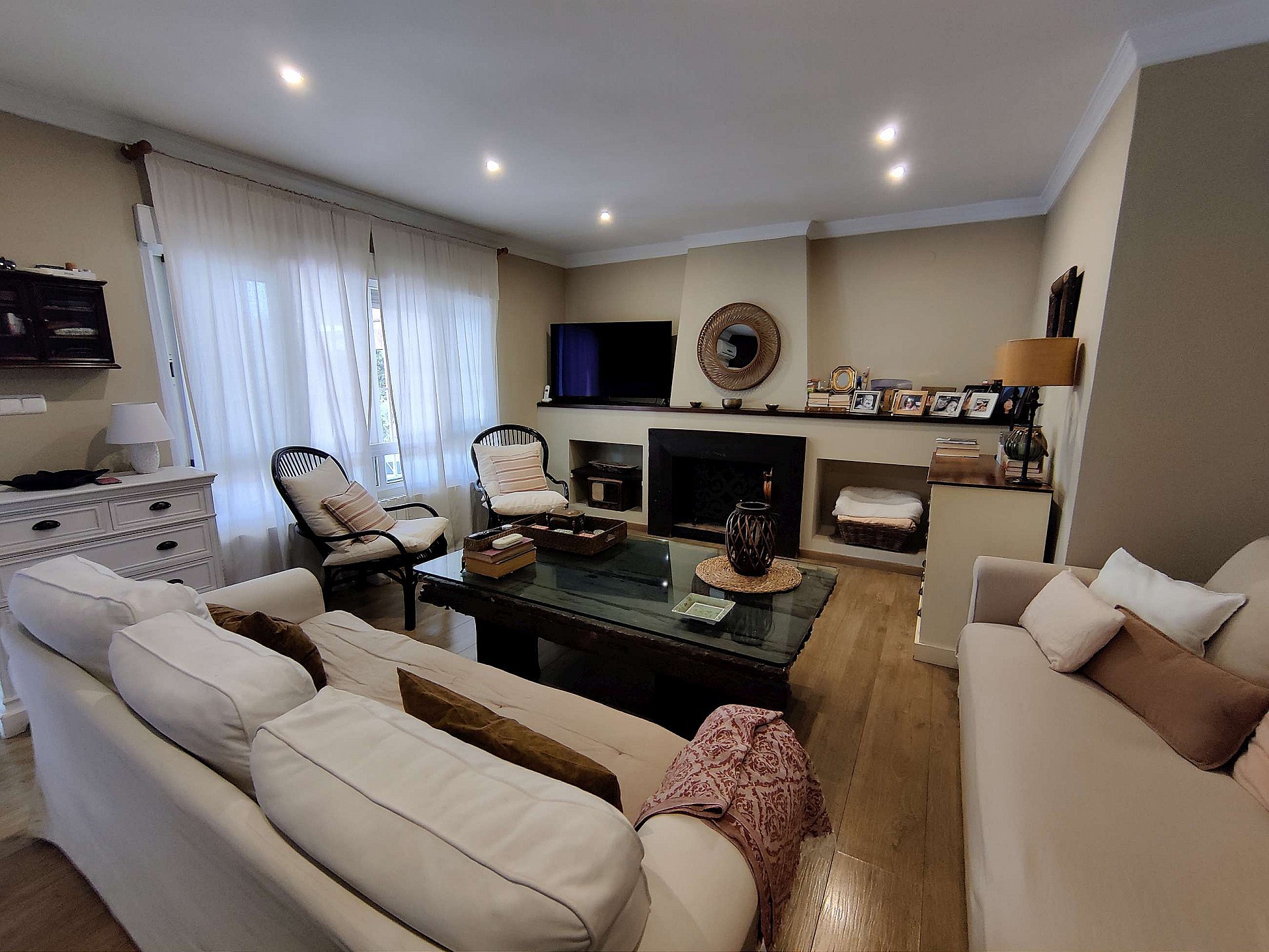 Resale - 3 Bedroom 2 Bathroom Villa in Monovar - - Alicante Resale - 3 Bedroom 2 Bathroom Villa in Monovar - - Alicante