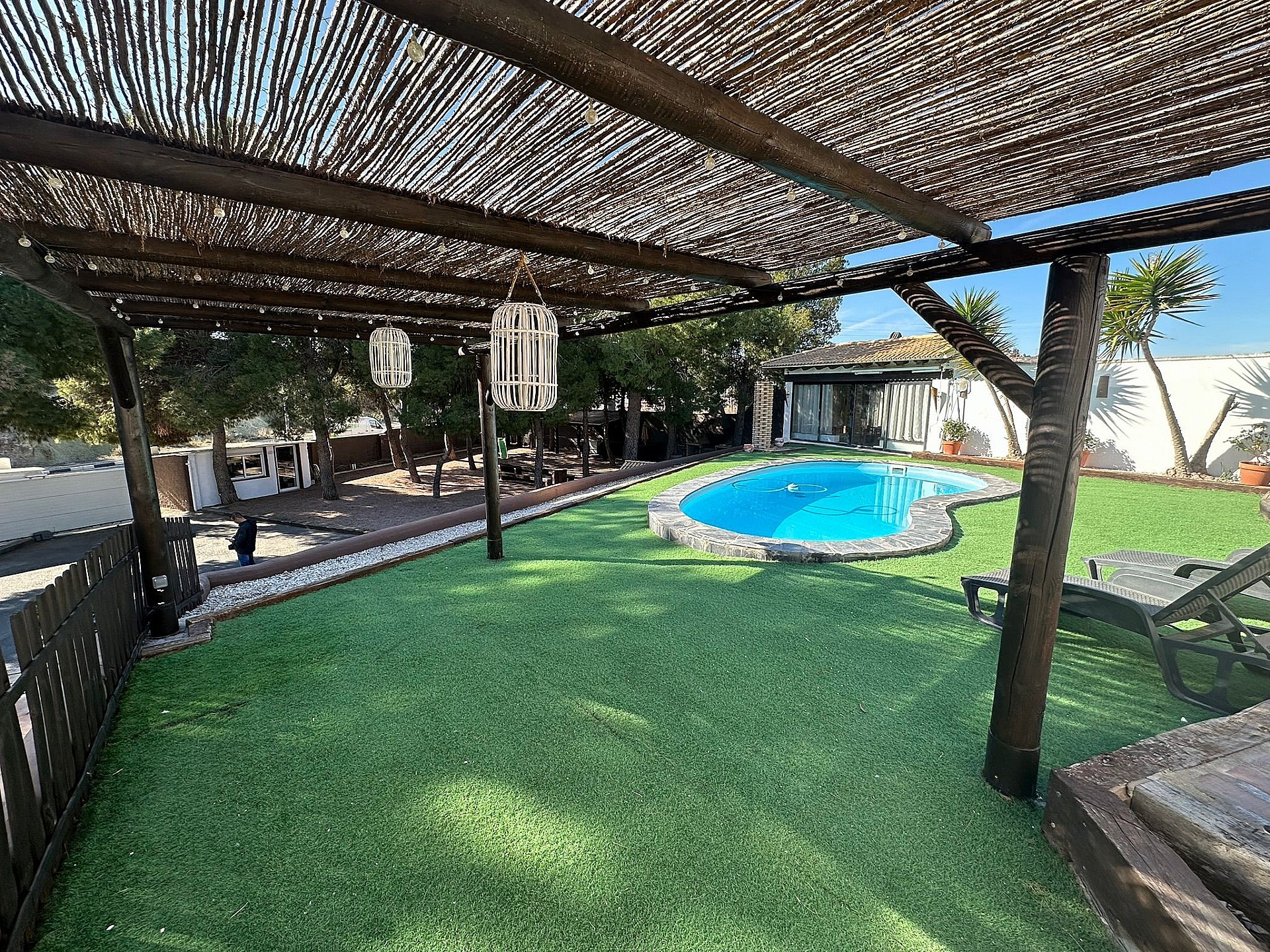 Resale - 3 Bedroom 2 Bathroom Villa in Monovar - - Alicante Resale - 3 Bedroom 2 Bathroom Villa in Monovar - - Alicante
