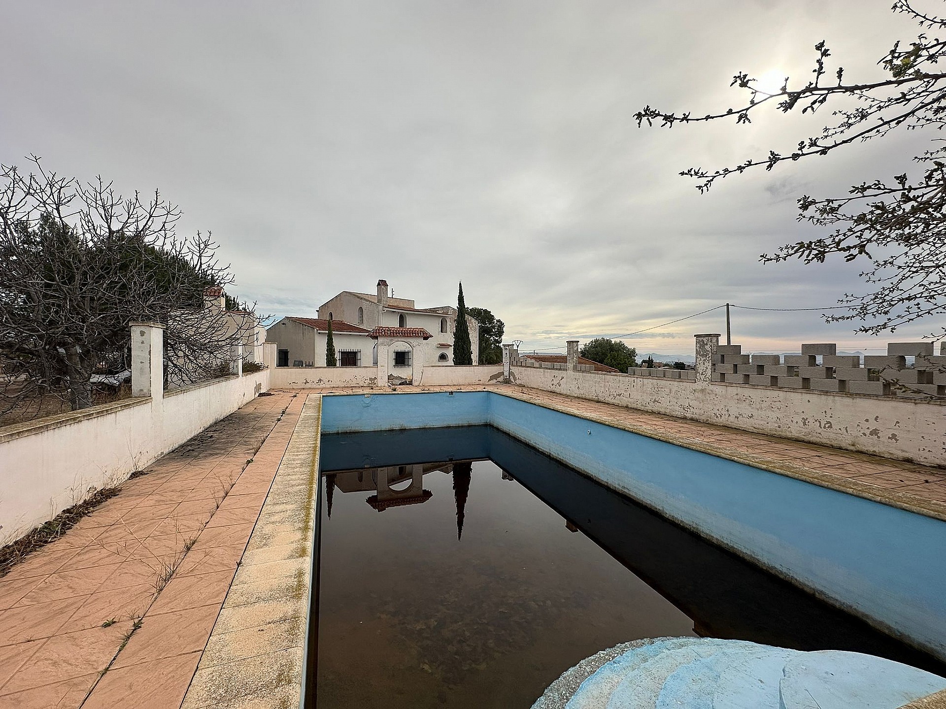 Resale - 9 Bedroom 4 Bathroom Country house in Novelda - - Alicante Resale - 9 Bedroom 4 Bathroom Country house in Novelda - - Alicante
