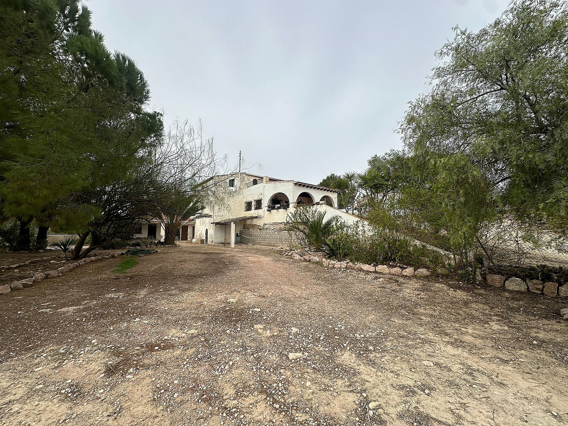 Resale - 9 Bedroom 4 Bathroom Country house in Novelda - - Alicante Resale - 9 Bedroom 4 Bathroom Country house in Novelda - - Alicante