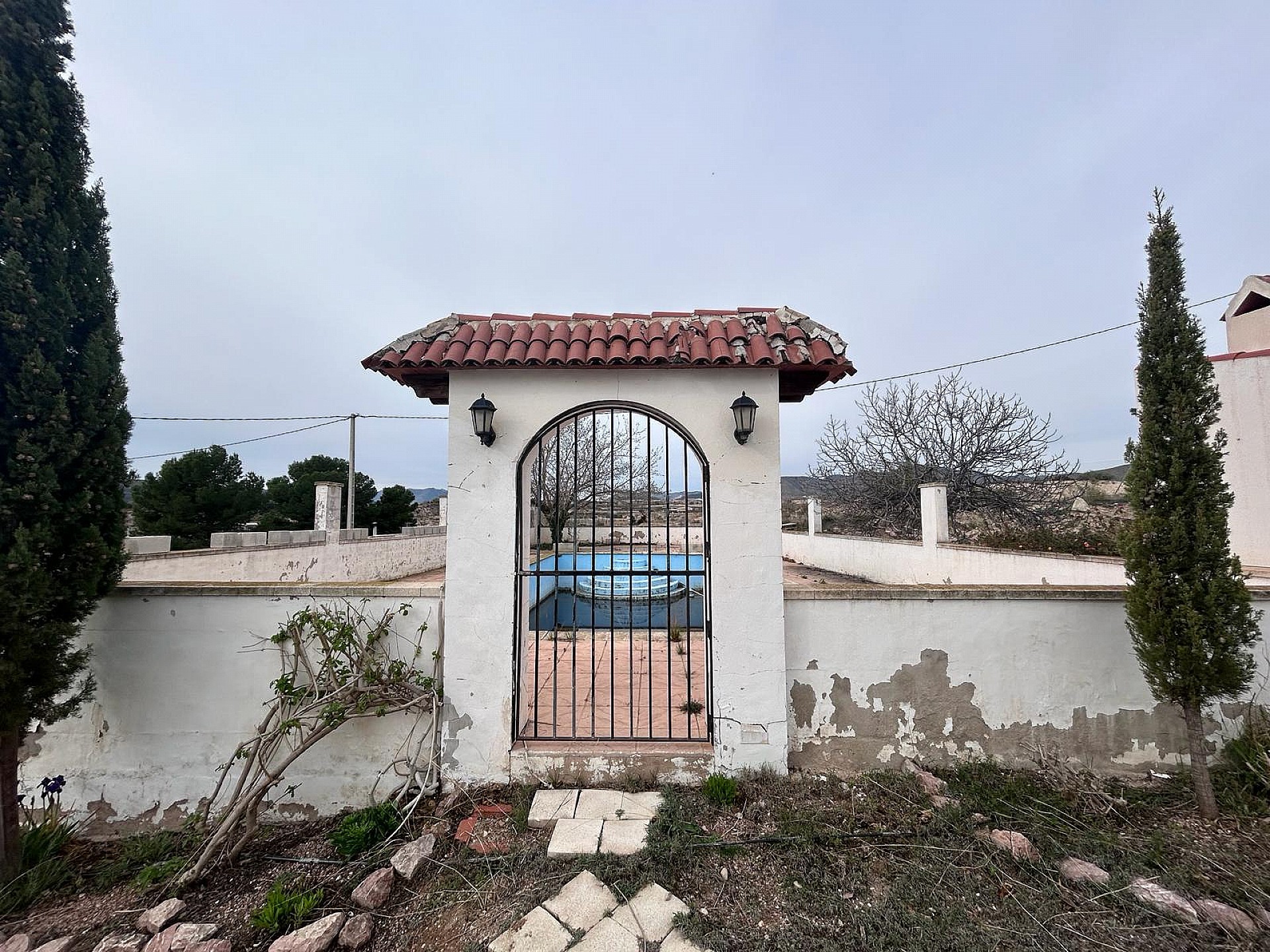 Resale - 9 Bedroom 4 Bathroom Country house in Novelda - - Alicante Resale - 9 Bedroom 4 Bathroom Country house in Novelda - - Alicante