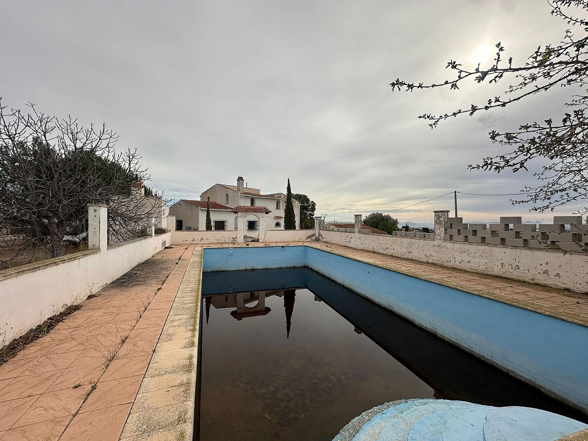Resale - 9 Bedroom 4 Bathroom Country house in Novelda - - Alicante Resale - 9 Bedroom 4 Bathroom Country house in Novelda - - Alicante