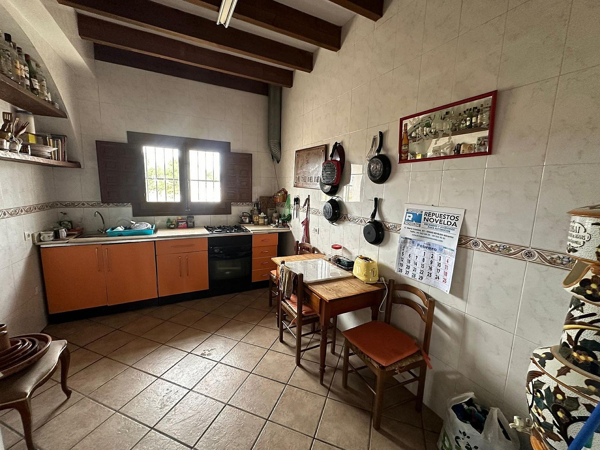 Resale - 9 Bedroom 4 Bathroom Country house in Novelda - - Alicante Resale - 9 Bedroom 4 Bathroom Country house in Novelda - - Alicante