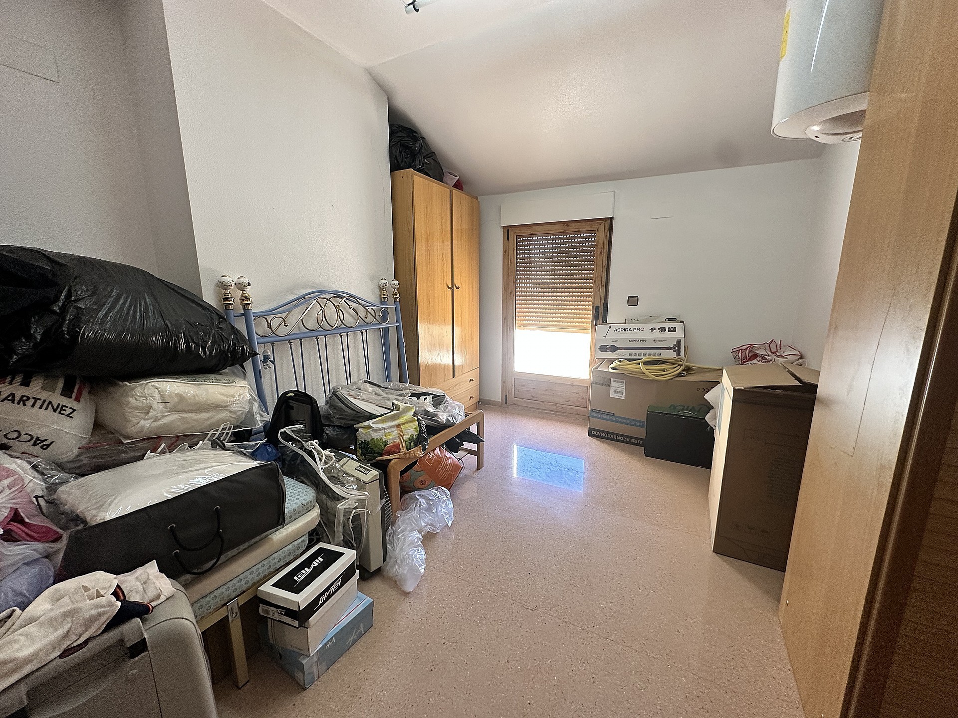Resale - 7 Bedroom 6 Bathroom Villa in Petrer - - Alicante Resale - 7 Bedroom 6 Bathroom Villa in Petrer - - Alicante