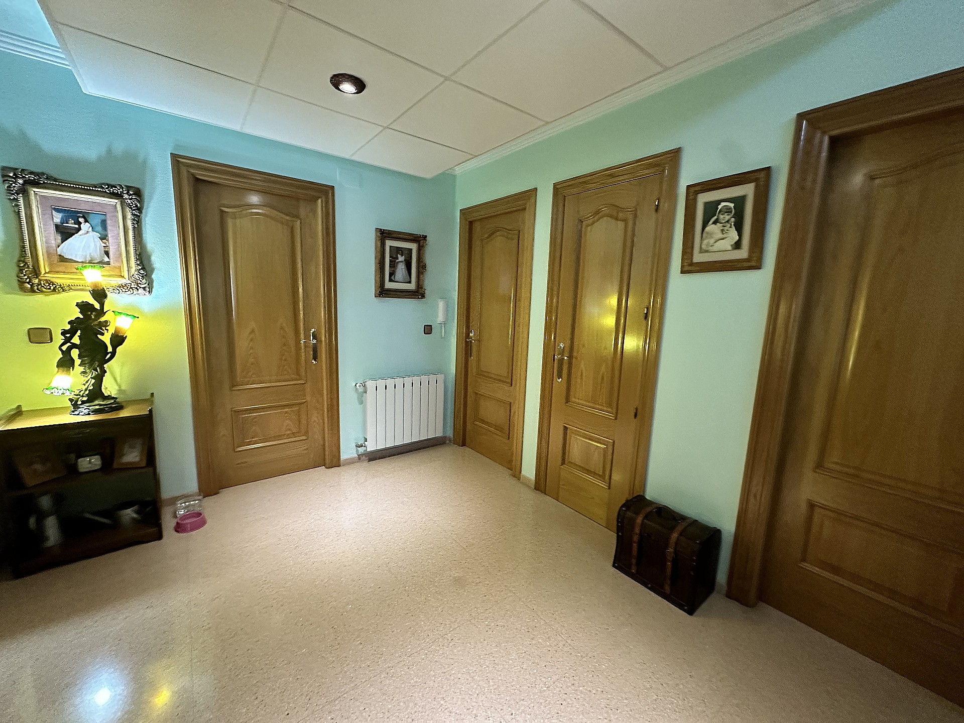 Resale - 7 Bedroom 6 Bathroom Villa in Petrer - - Alicante Resale - 7 Bedroom 6 Bathroom Villa in Petrer - - Alicante