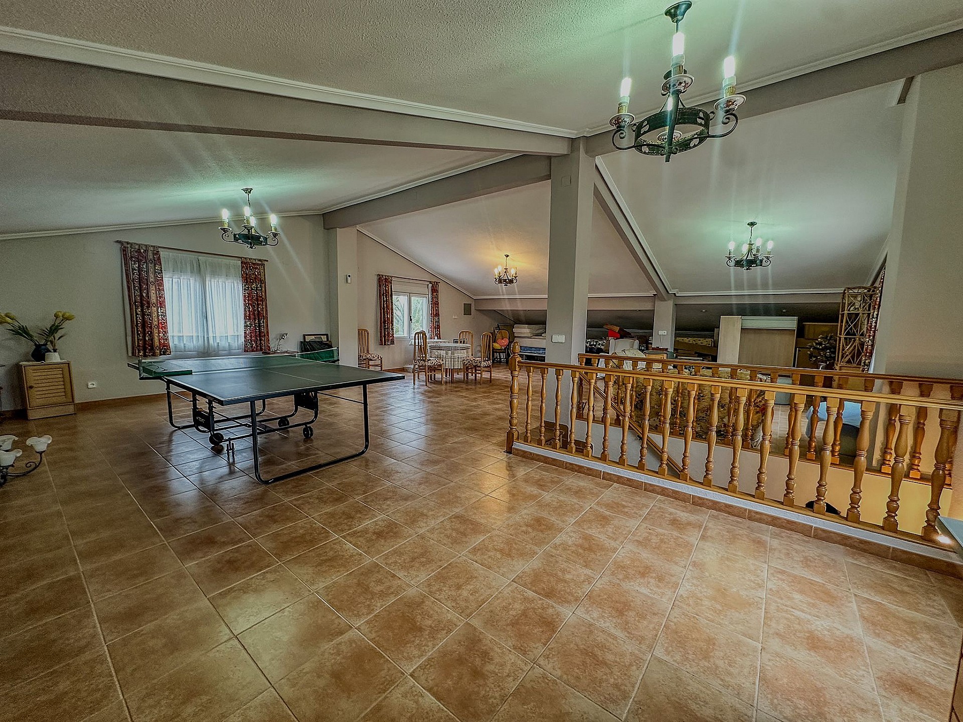 Resale - 5 Bedroom 3 Bathroom Villa in Sax - - Alicante Resale - 5 Bedroom 3 Bathroom Villa in Sax - - Alicante