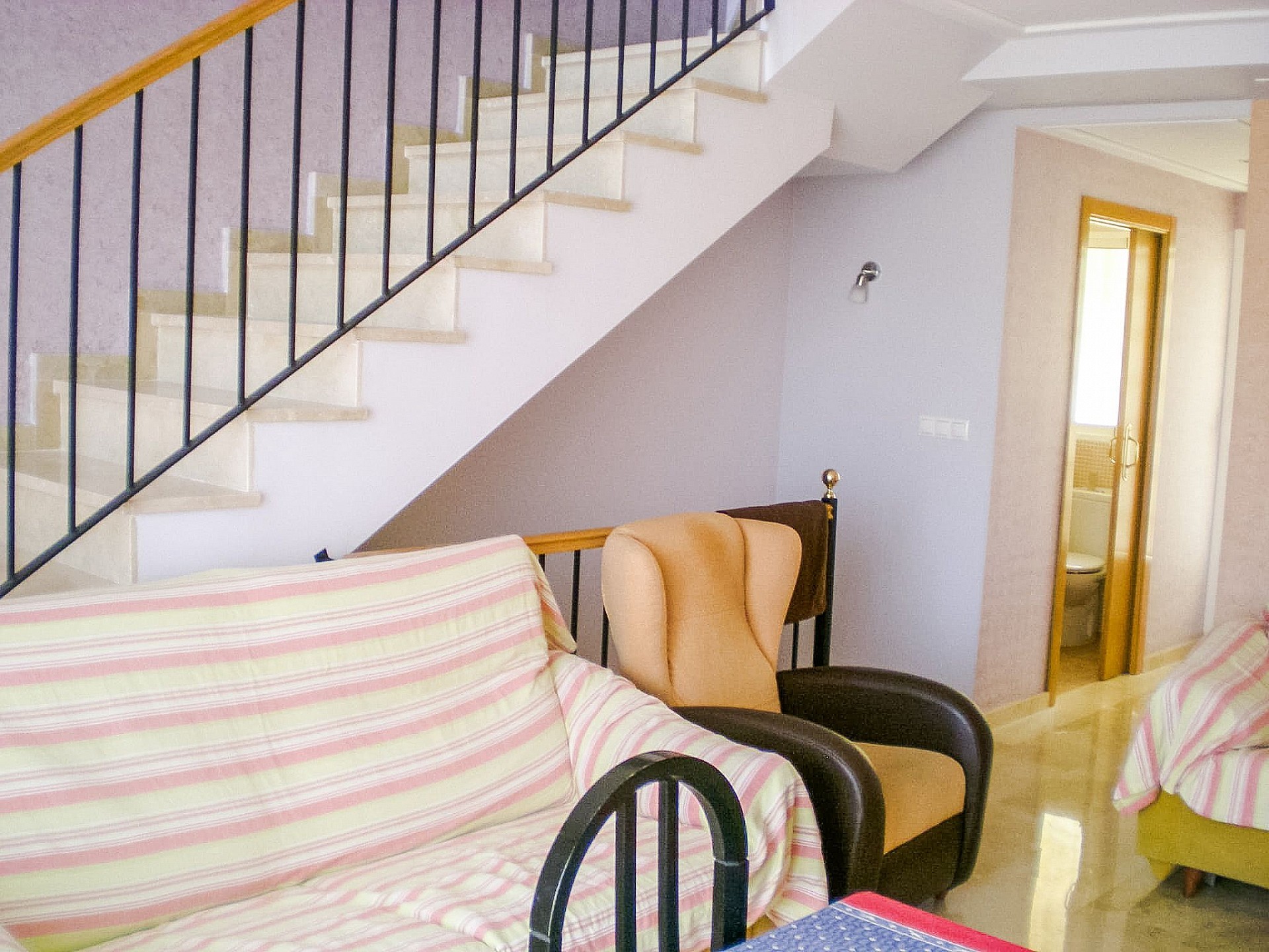 Resale - 3 Bedroom 2 Bathroom Semi-detached in Hondón de las Nieves - - Alicante Resale - 3 Bedroom 2 Bathroom Semi-detached in Hondón de las Nieves - - Alicante